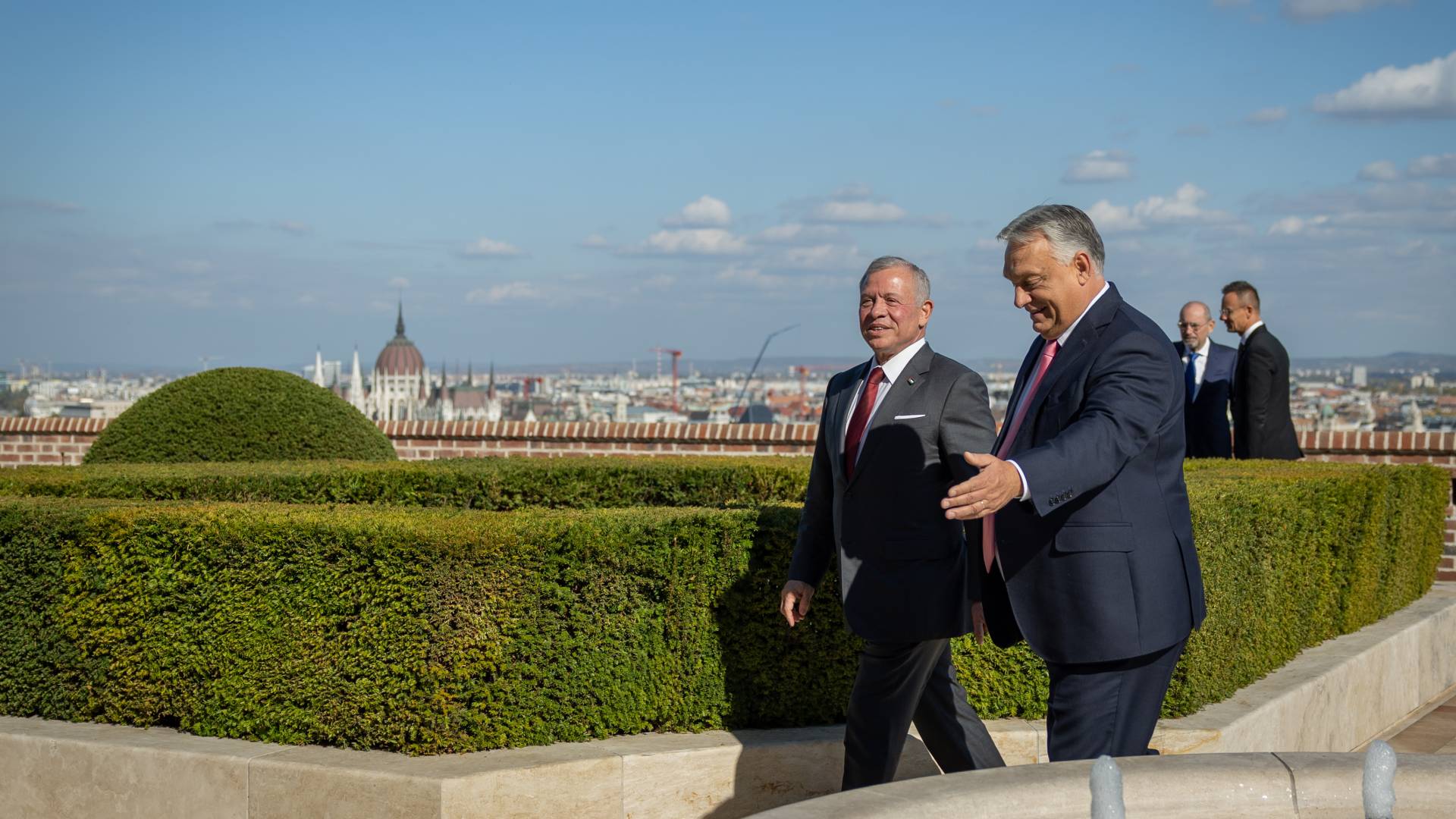 الملك يلتقي رئيس الوزراء الهنغاري