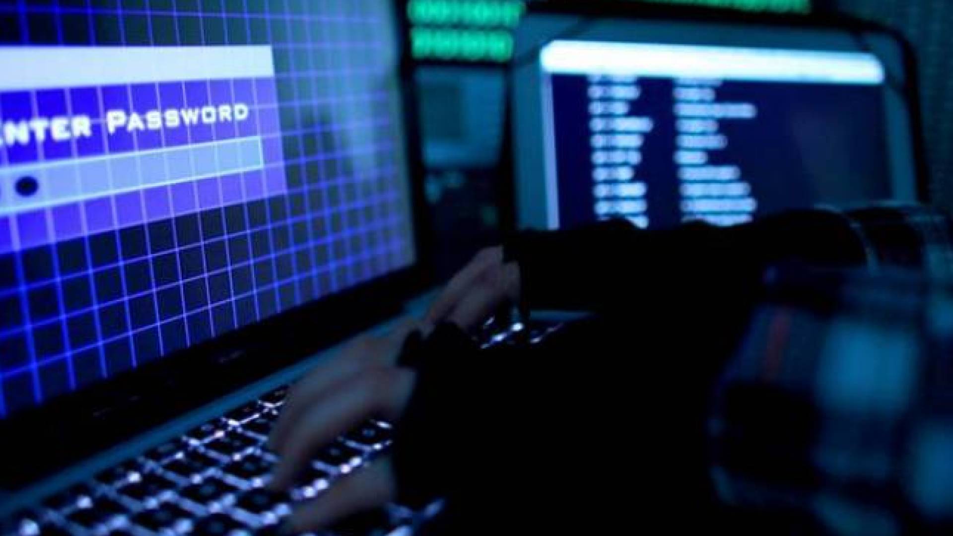 تجسس"تعبيرية"