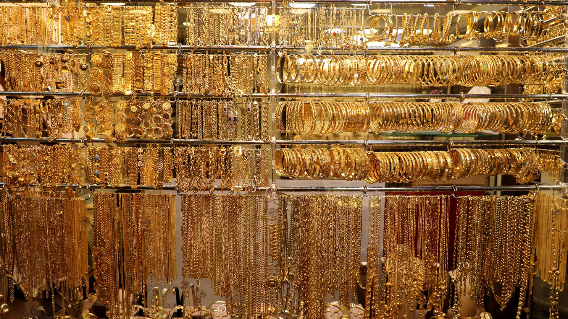 مجوهرات ذهبية