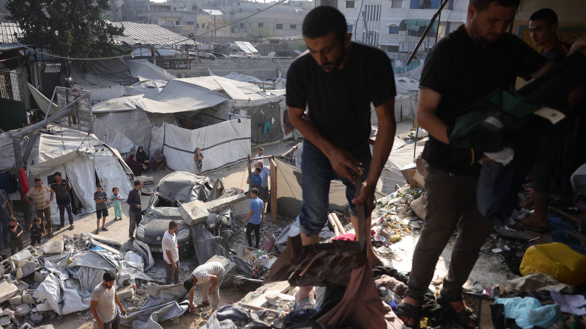 جانب من الدمار الذي حل بقطاع غزة اثر قصف الاحتلال