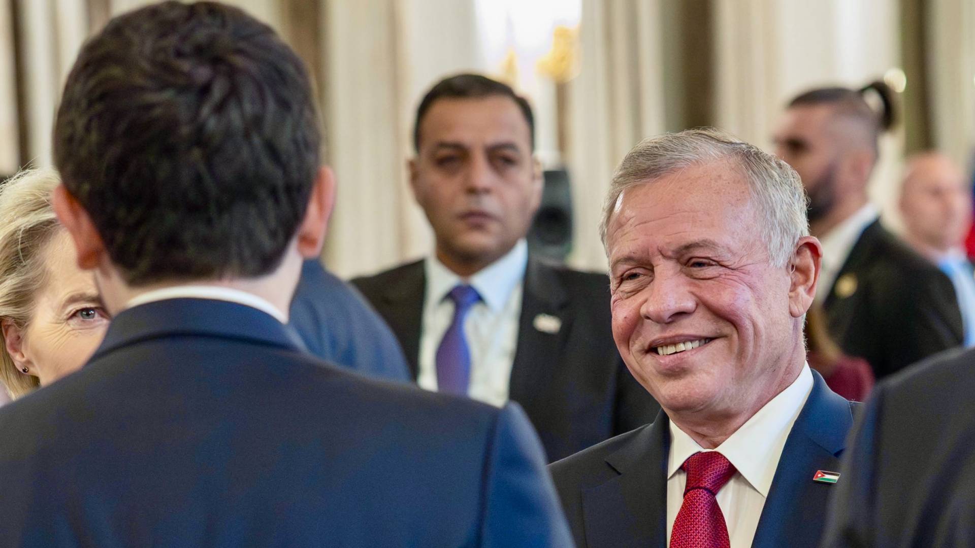 الملك عبدالله الثاني وولي العهد يزوران المركز الثقافي الإسلامي في العاصمة السلوفينية ليوبليانا