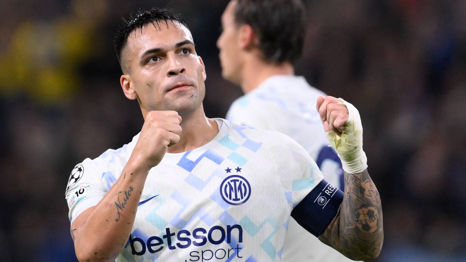 المهاجم الأرجنتيني المتألق لاوتارو مارتينيز