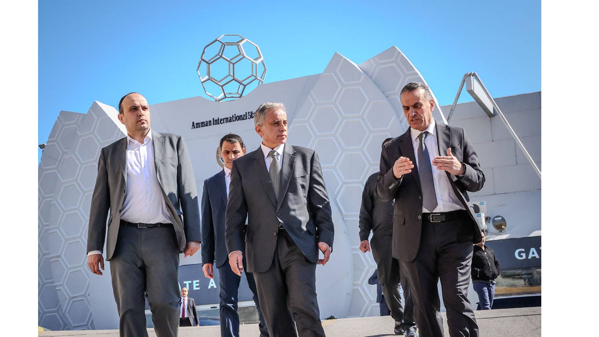 رئيس الوزراء جعفر حسان