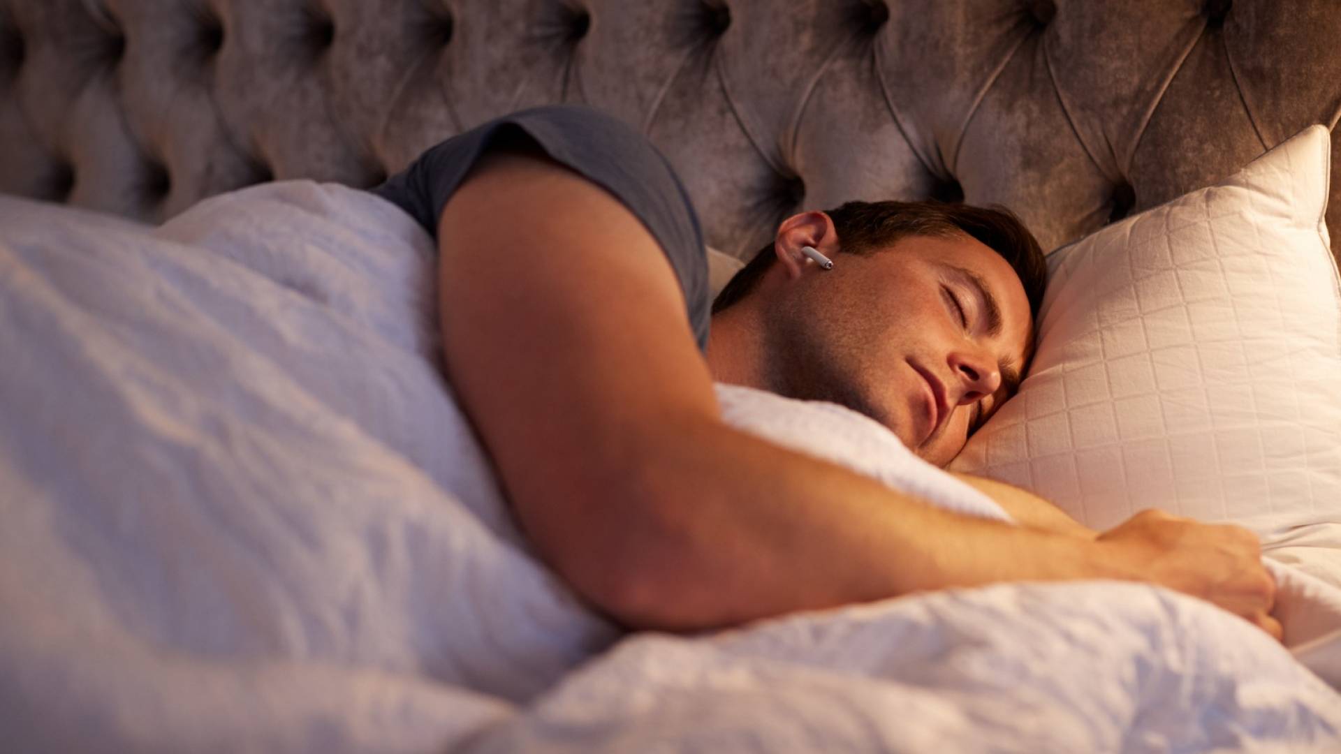 النوم العميق - تعبيرية