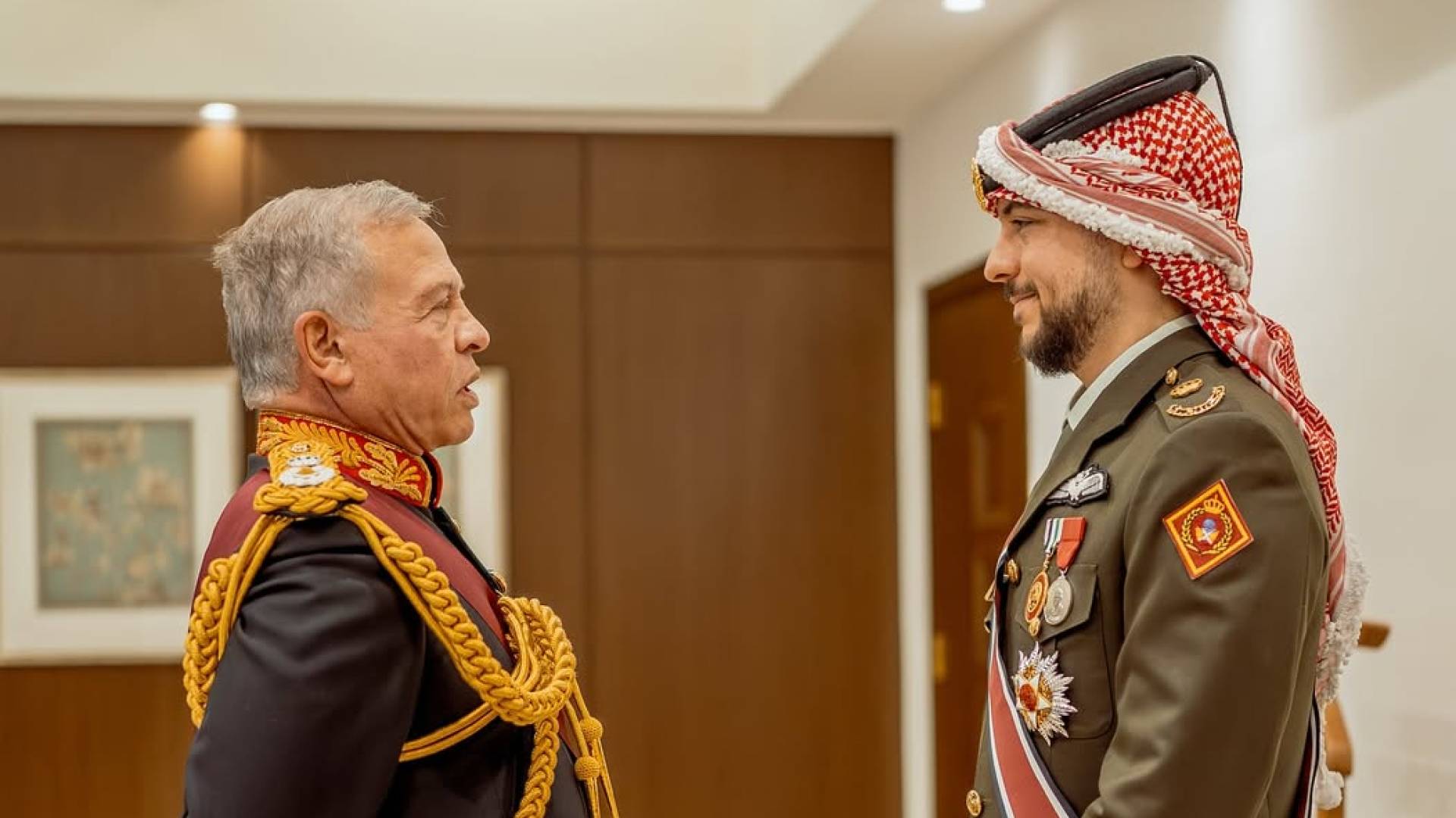 ولي العهد: "هذا الوطن الذي كان قدره أن يولد في قلب الأزمات، والتي لم تكن يوما استثناء في مسيرته بل كانت رفيقته منذ البدايات"