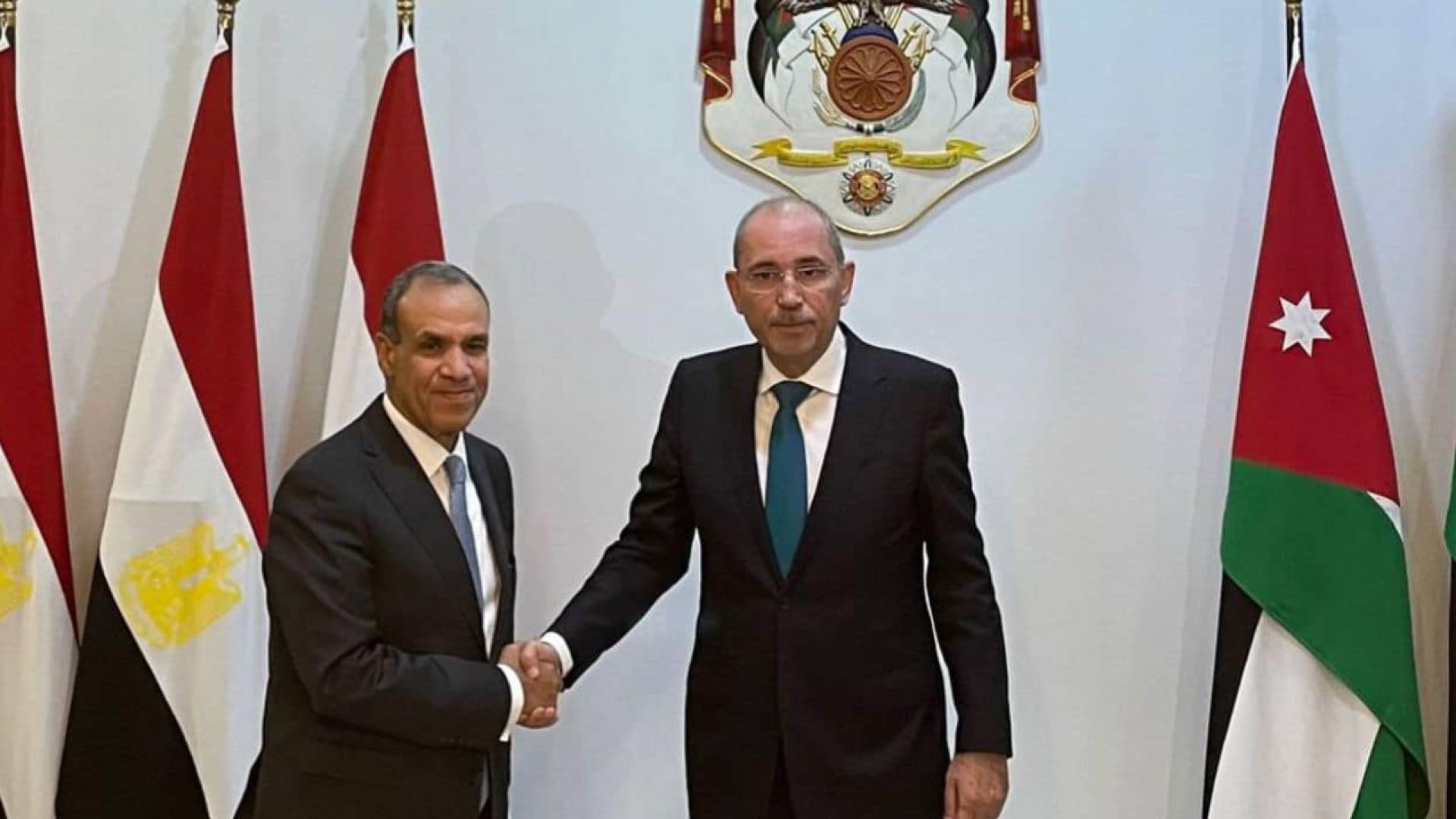 وزير الخارجية ايمن الصفدي ووزير الخارجية المصري بدر عبدالعاطي