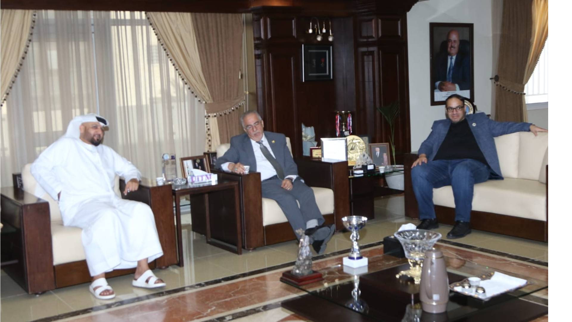 الوفد الآسيوي