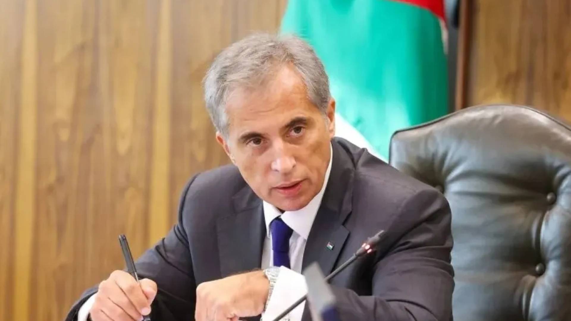 رئيس الوزراء جعفر حسان