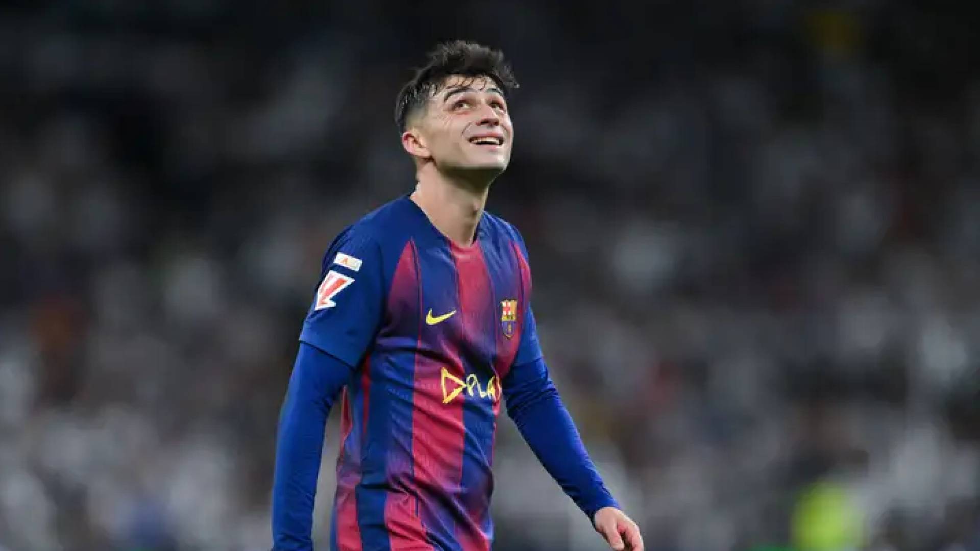 لاعب برشلونة بيدري