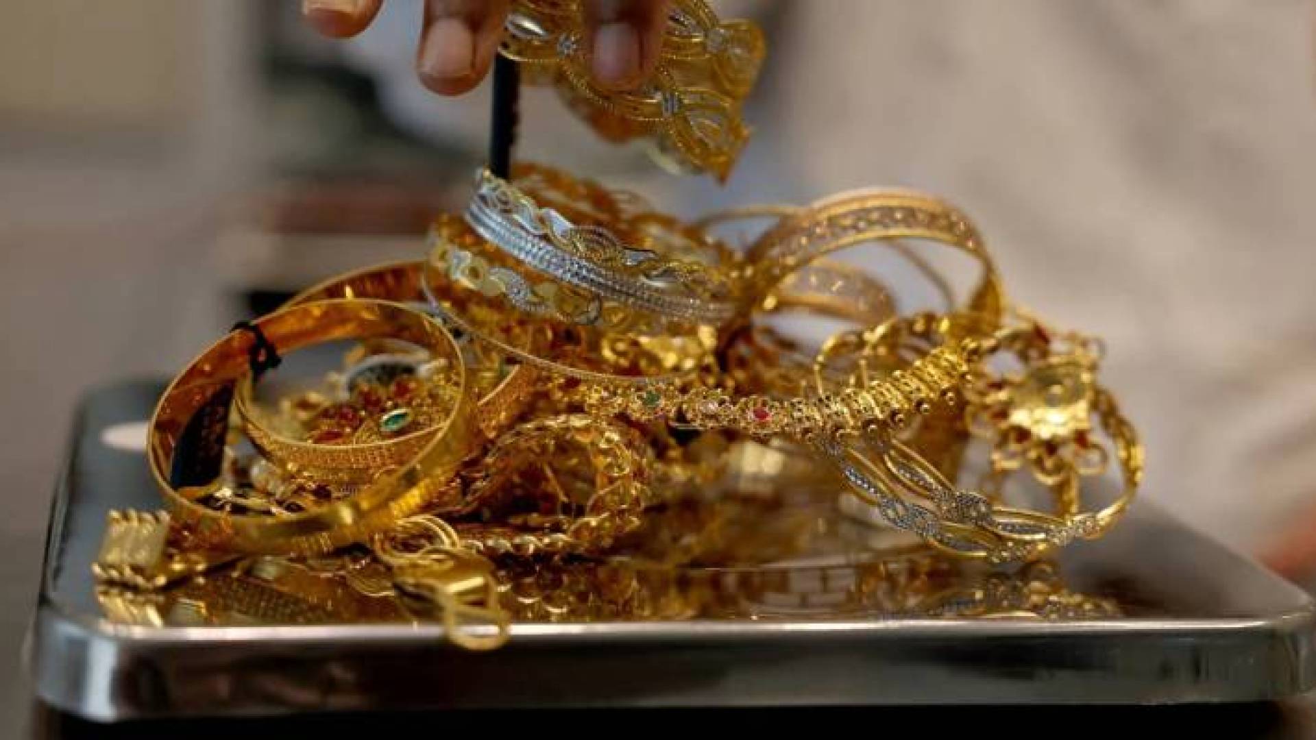 مجوهرات ذهبية