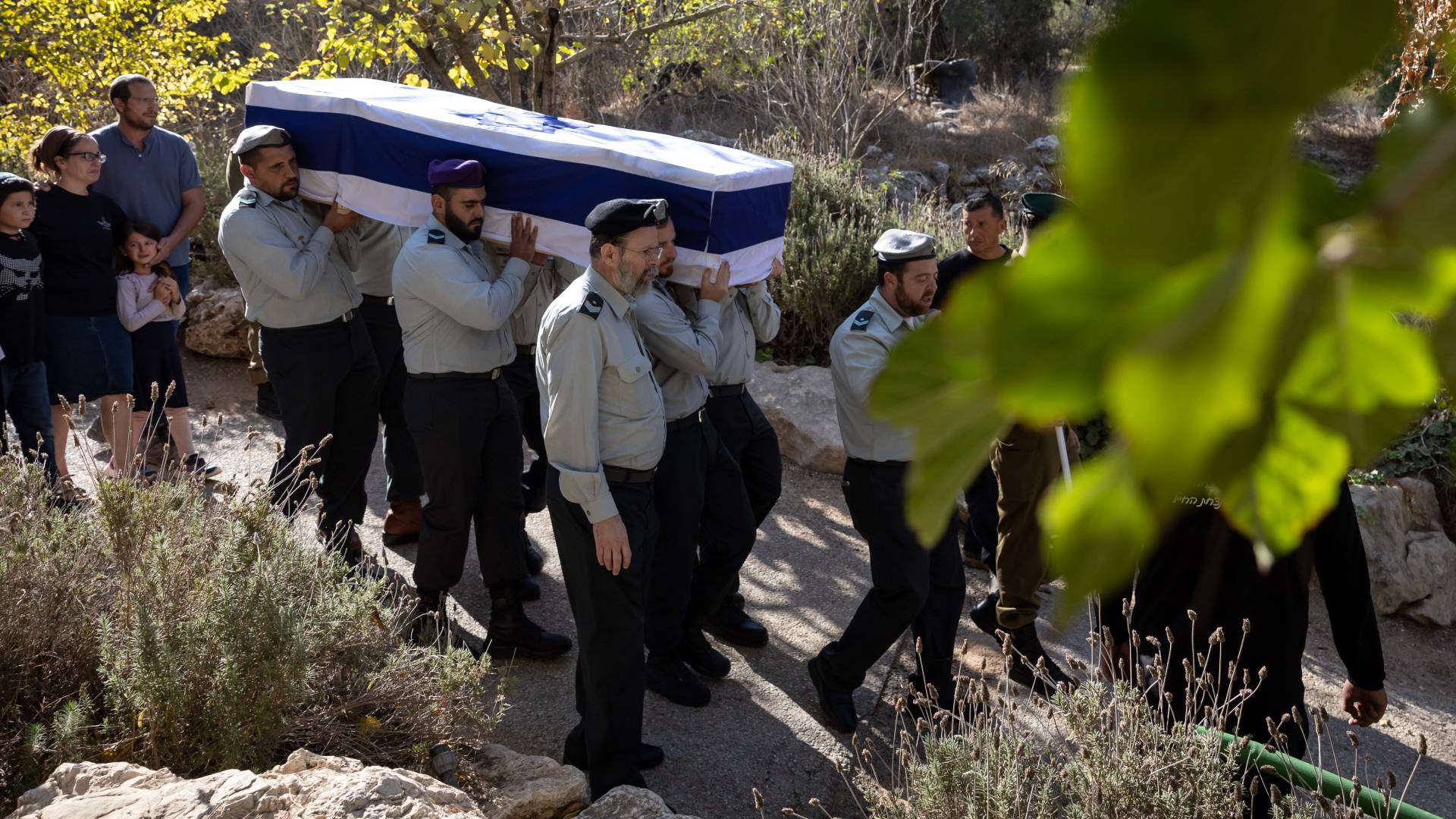 جثث لمحتجزين إسرائيليين قتلى