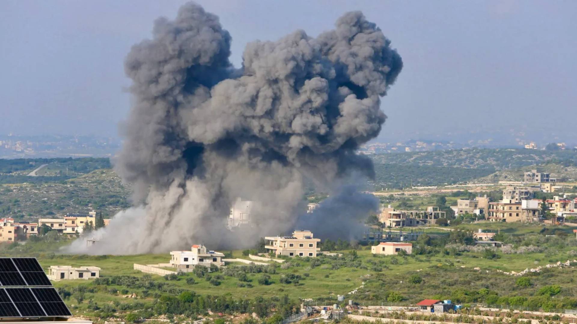 غارات للاحتلال على جنوب لبنان .. ارشيفية