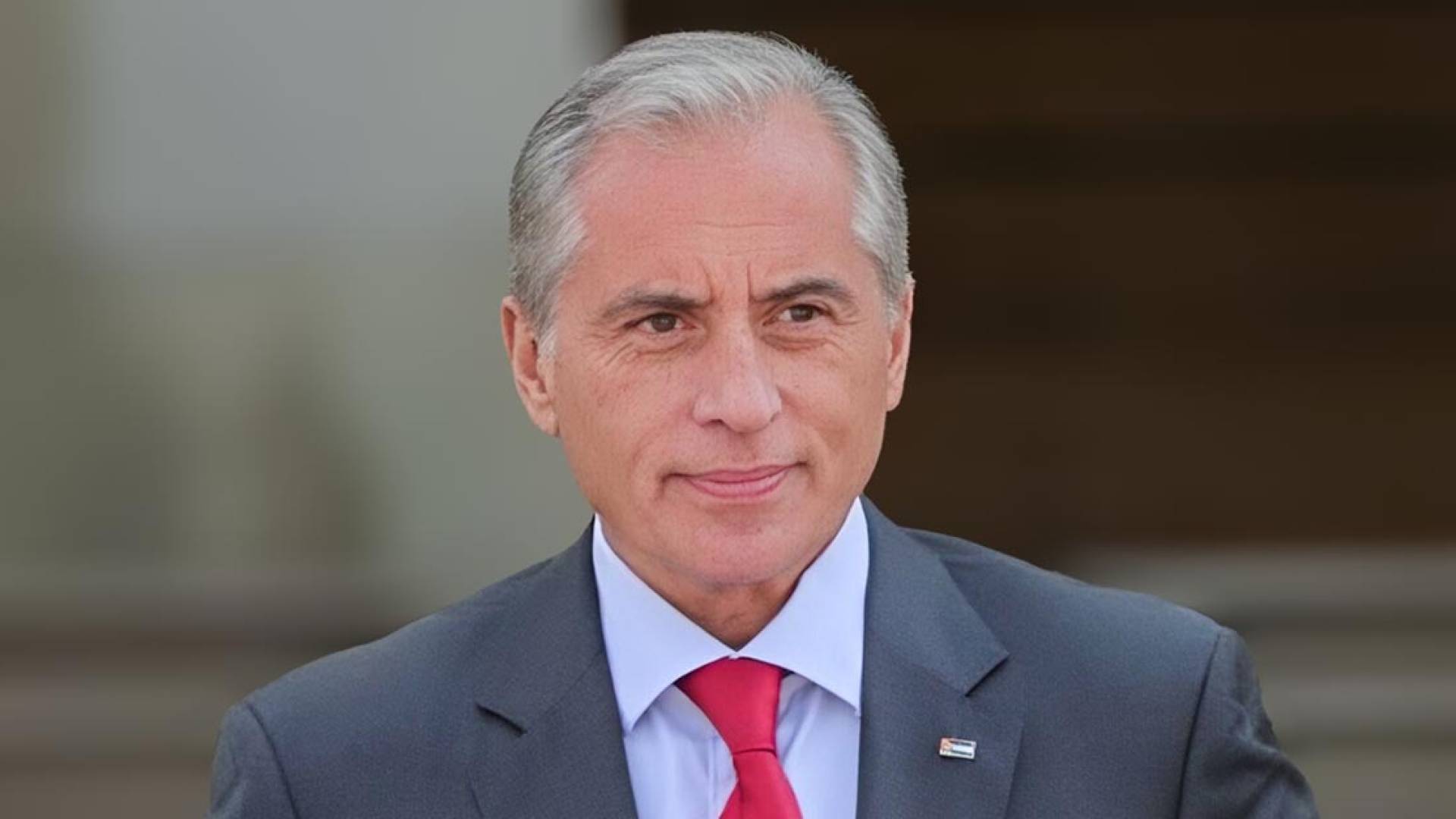 رئيس الوزراء جعفر حسان