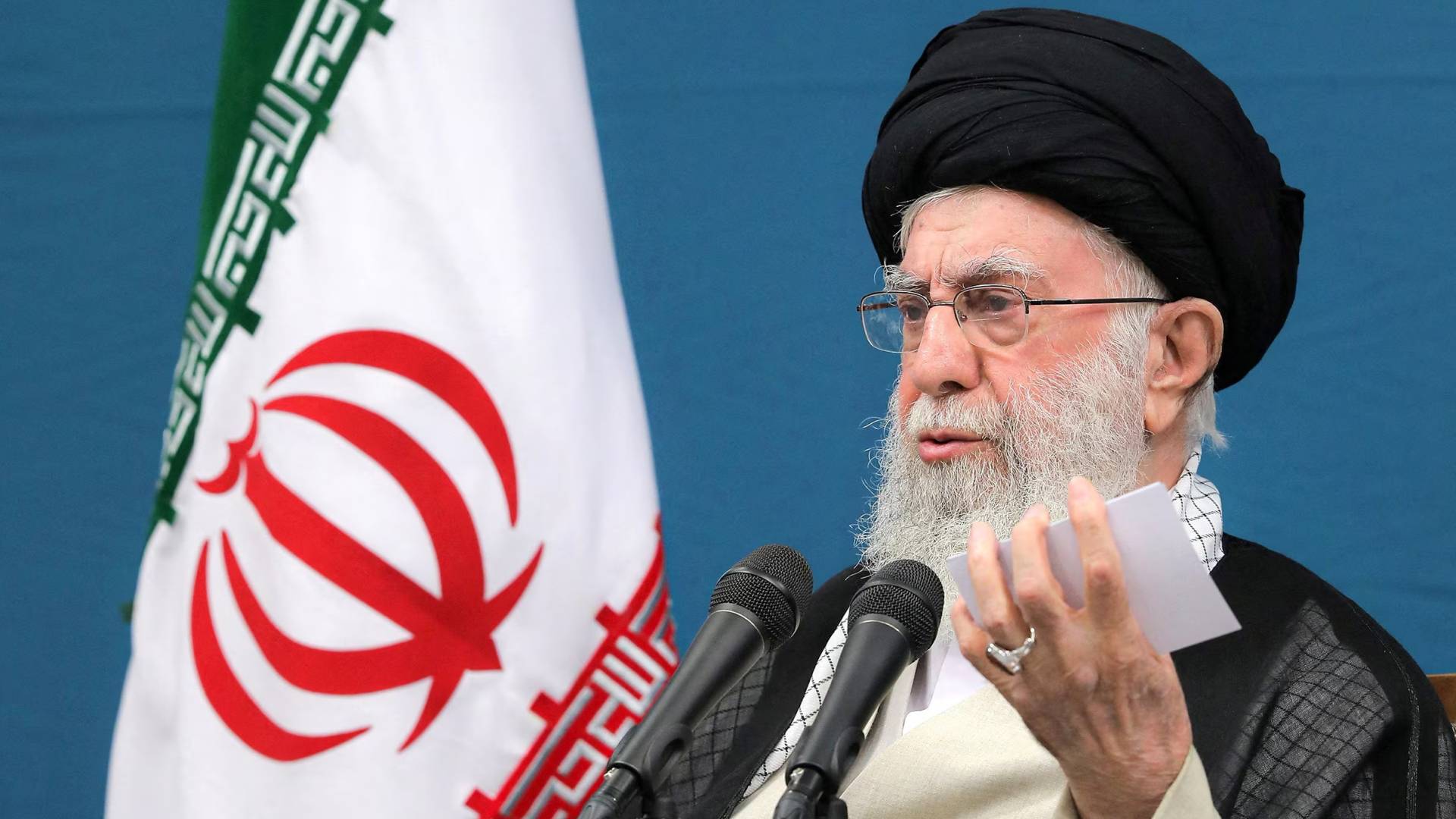 المرشد الإيراني علي خامنئي