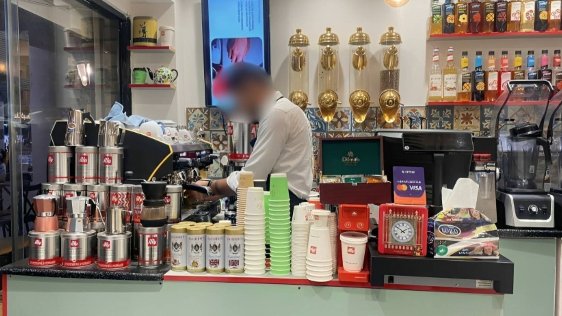 محل بيع القهوة