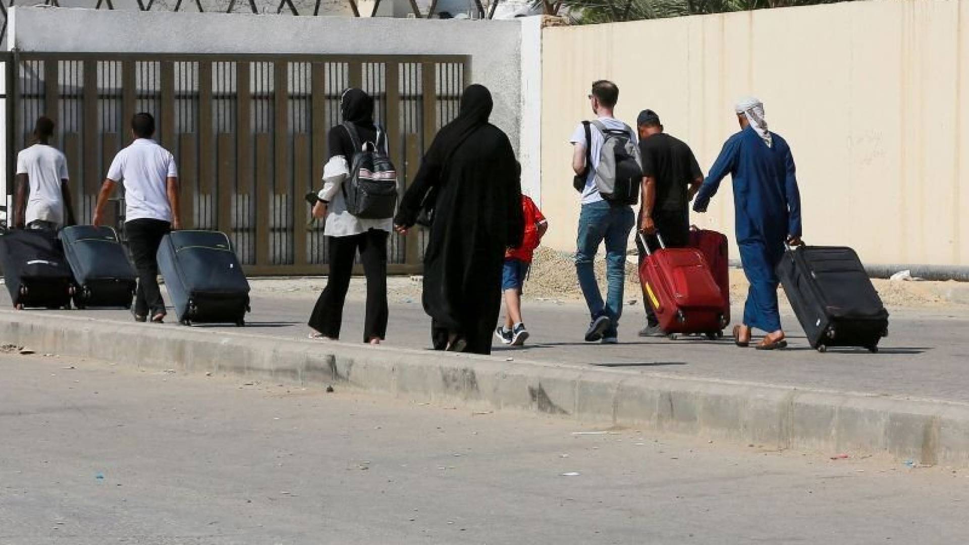 مسافرين فلسطينيين إلى جنوب إفريقيا