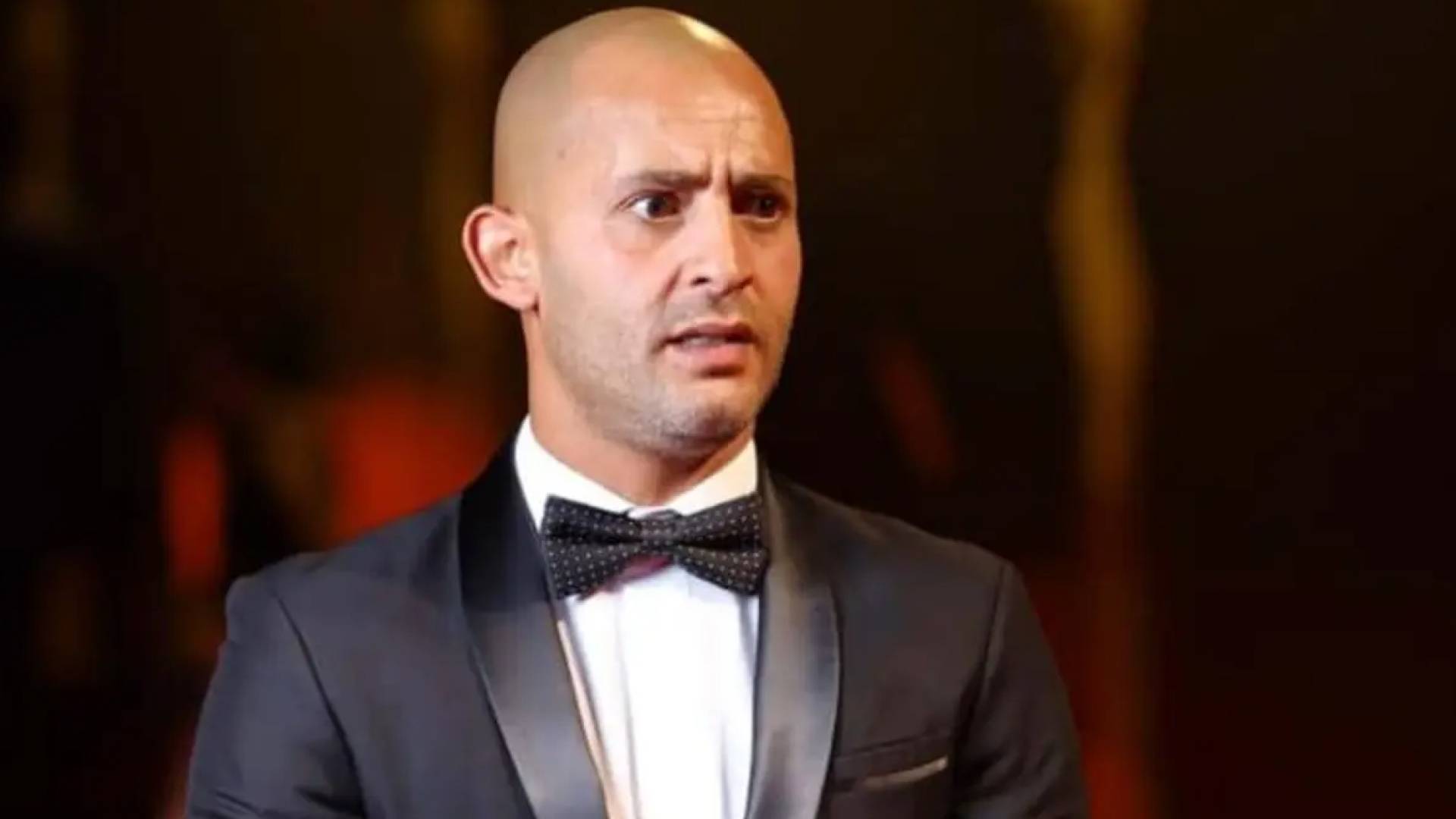 الفَنَّانِ الكُومِيدِيِّ شَادِي أَلْفُونْس