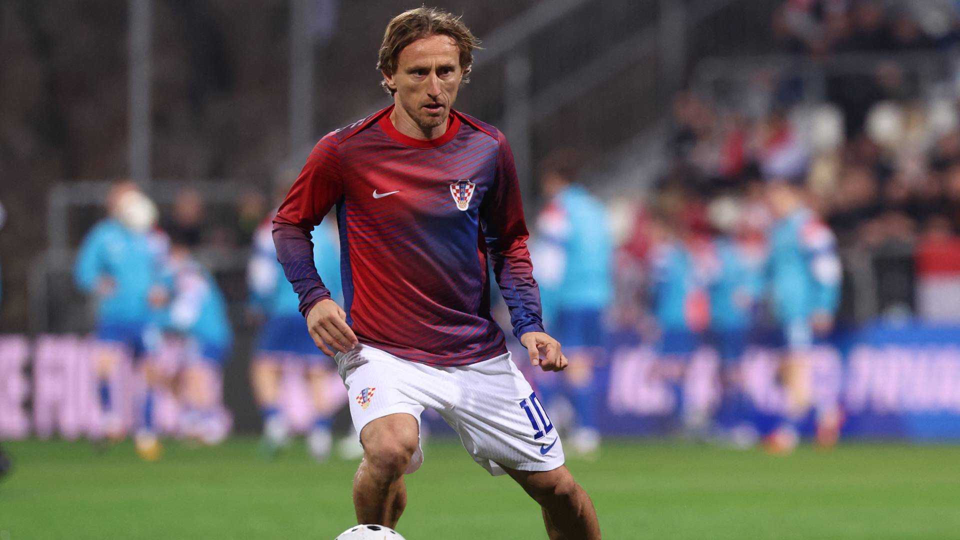 نجم خط الوسط الكرواتي المخضرم لوكا مودريتش