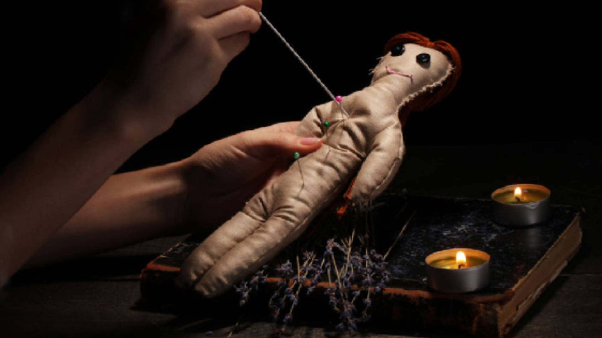 تعبيرية عن السحر و الشعوذة