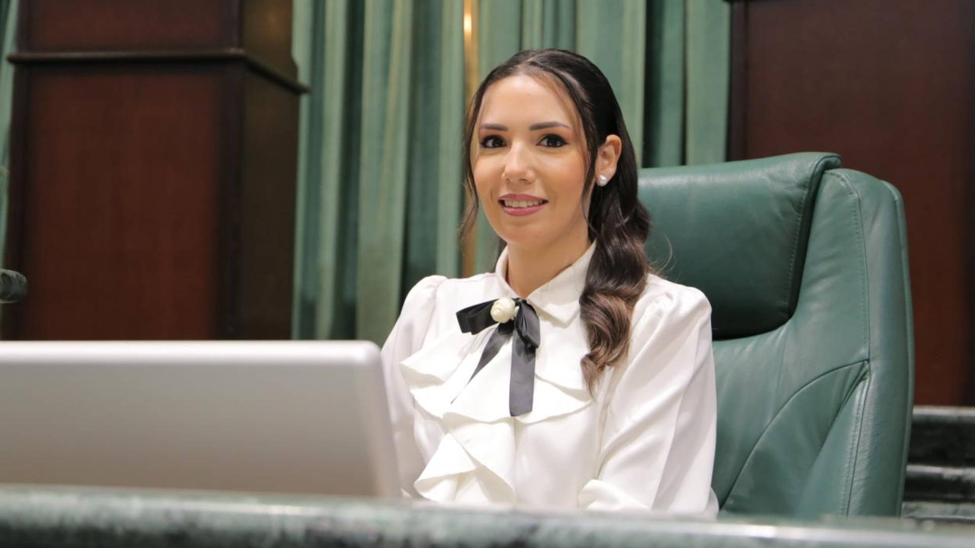 النائب رند الخزوز