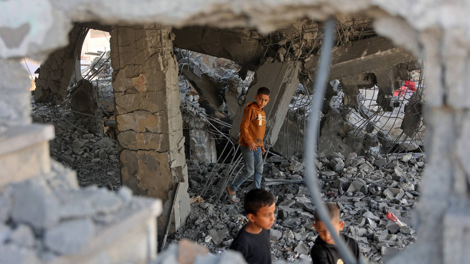 اثار الدمار في غزة