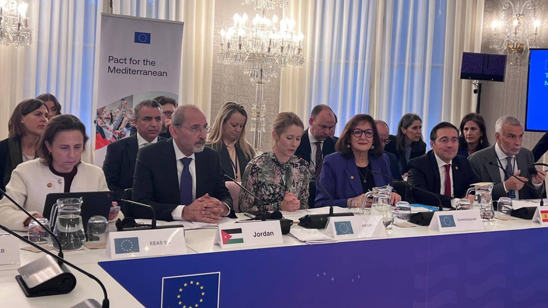 الصفدي في اجتماع "ميثاق المتوسط"