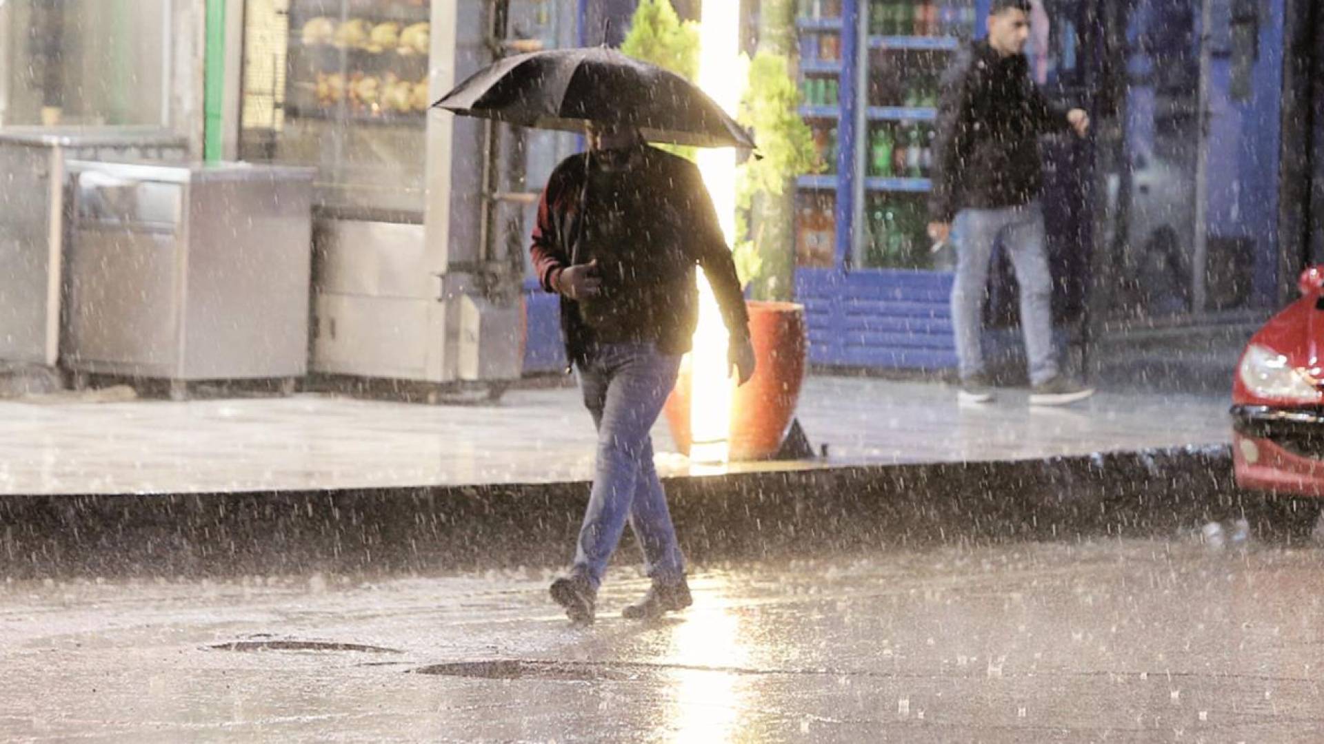 امطار غزيرة - تعبيرية