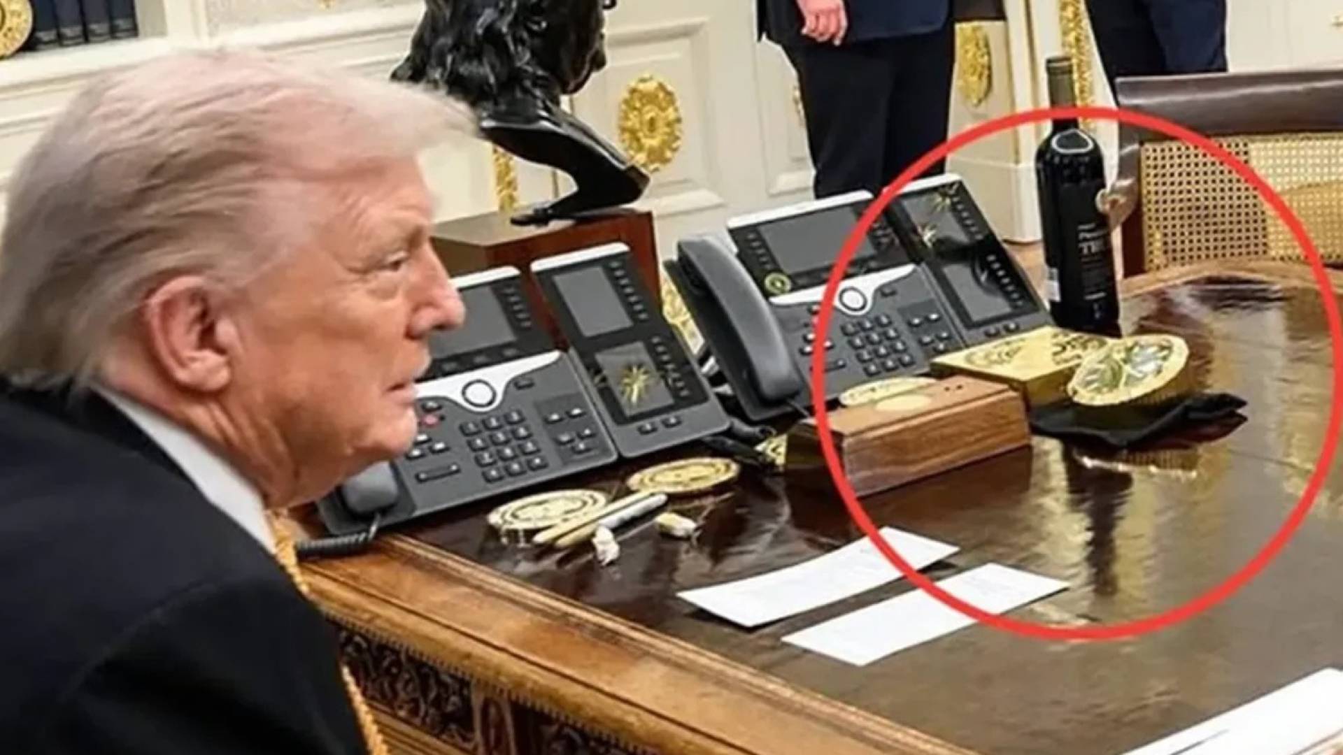 مكتب ترمب .. توضيحية