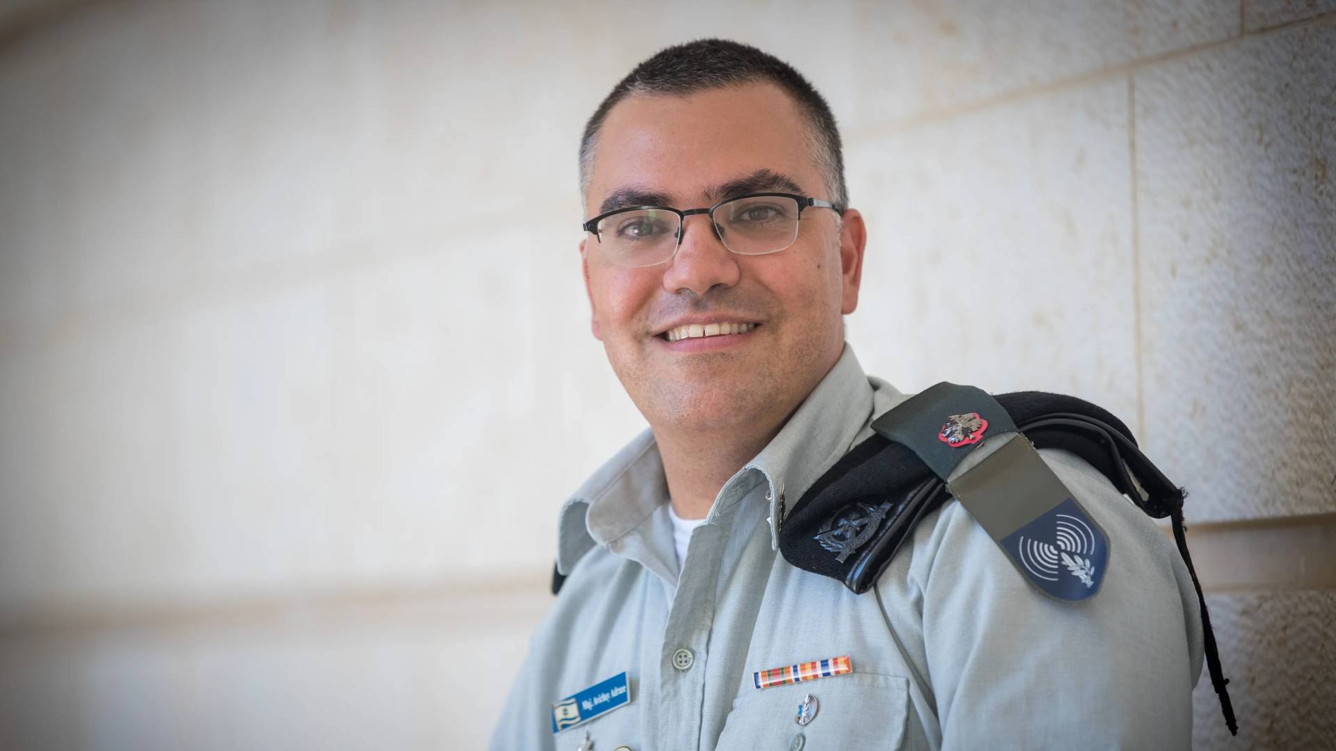 المُتَحَدِّثُ بِاسْمِ جَيْشِ الاحتلال الإسْرَائِيلِيِّ أَفِيخَاي أَدْرَعِي