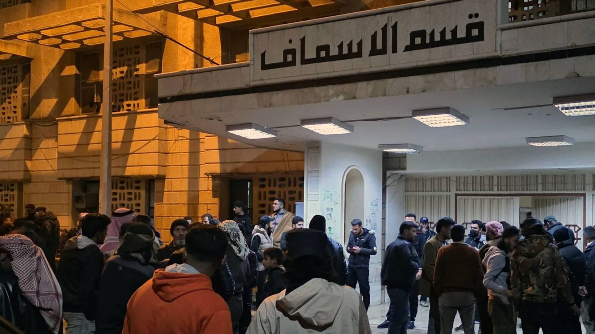 اهالي المصابين في انفجار حفل الزفاف في سوريا