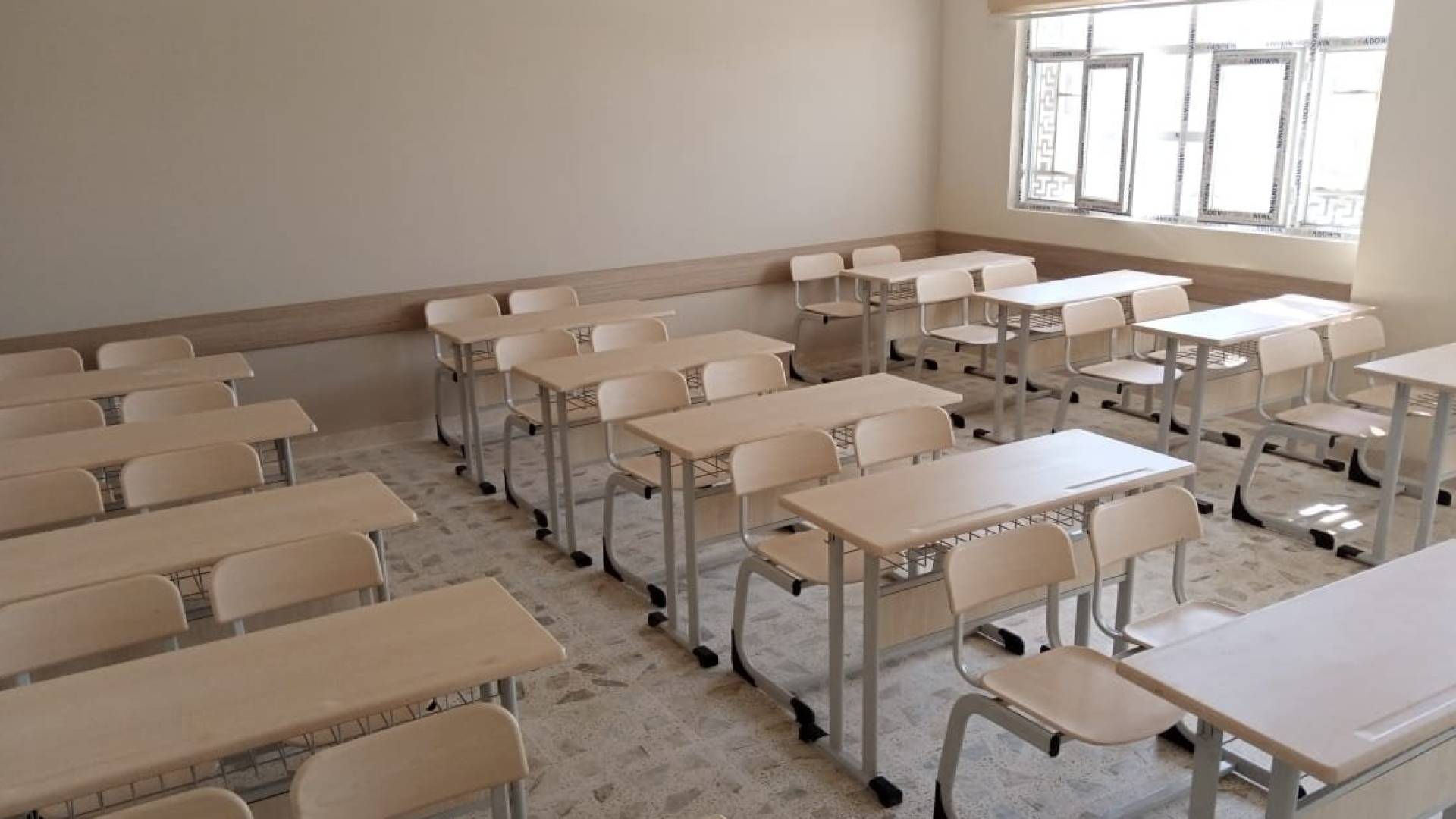 صف مدرسة - تعبيرية