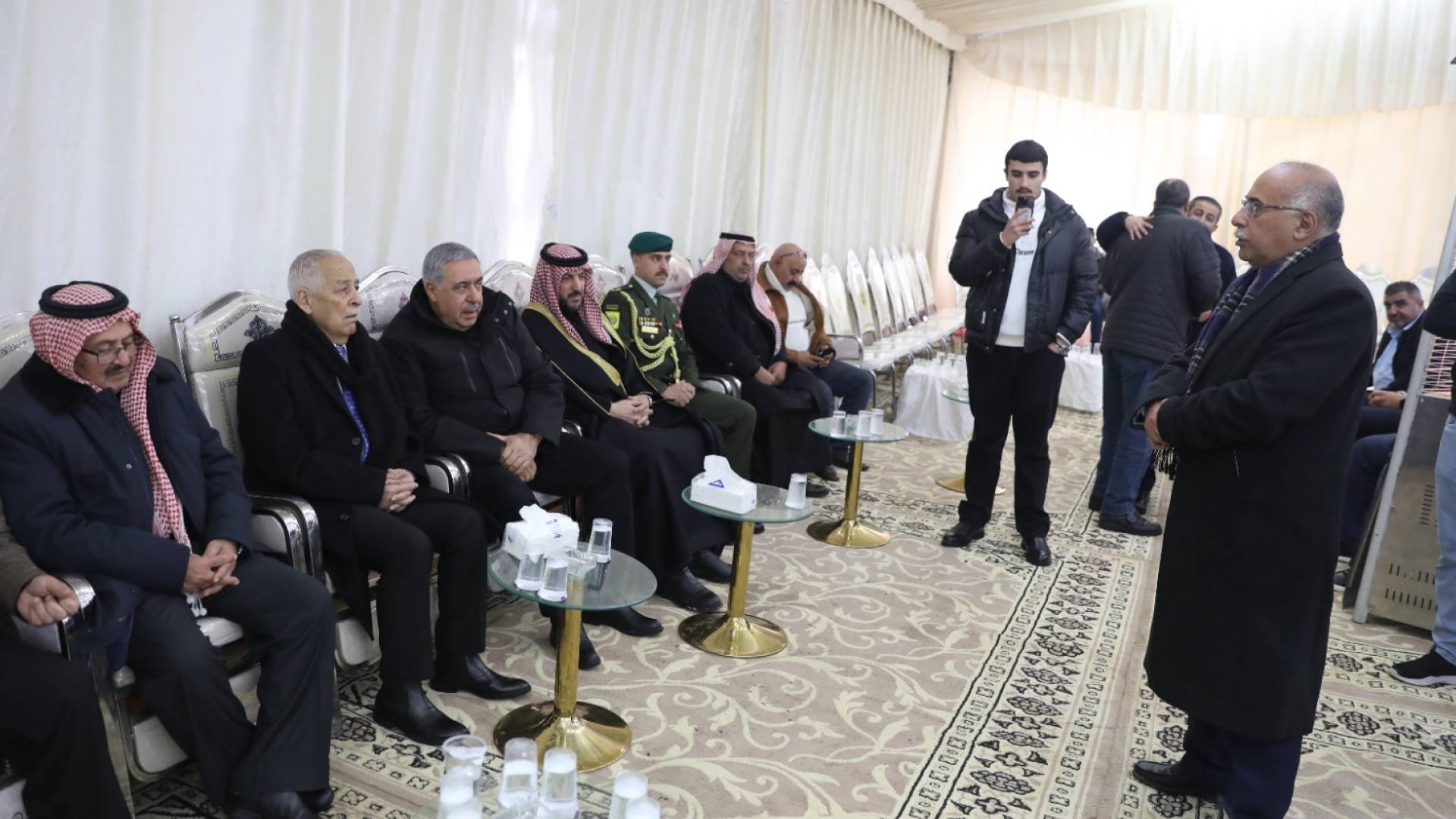 العيسوي يعزي عشائر الحويان والمناصير وعازر.