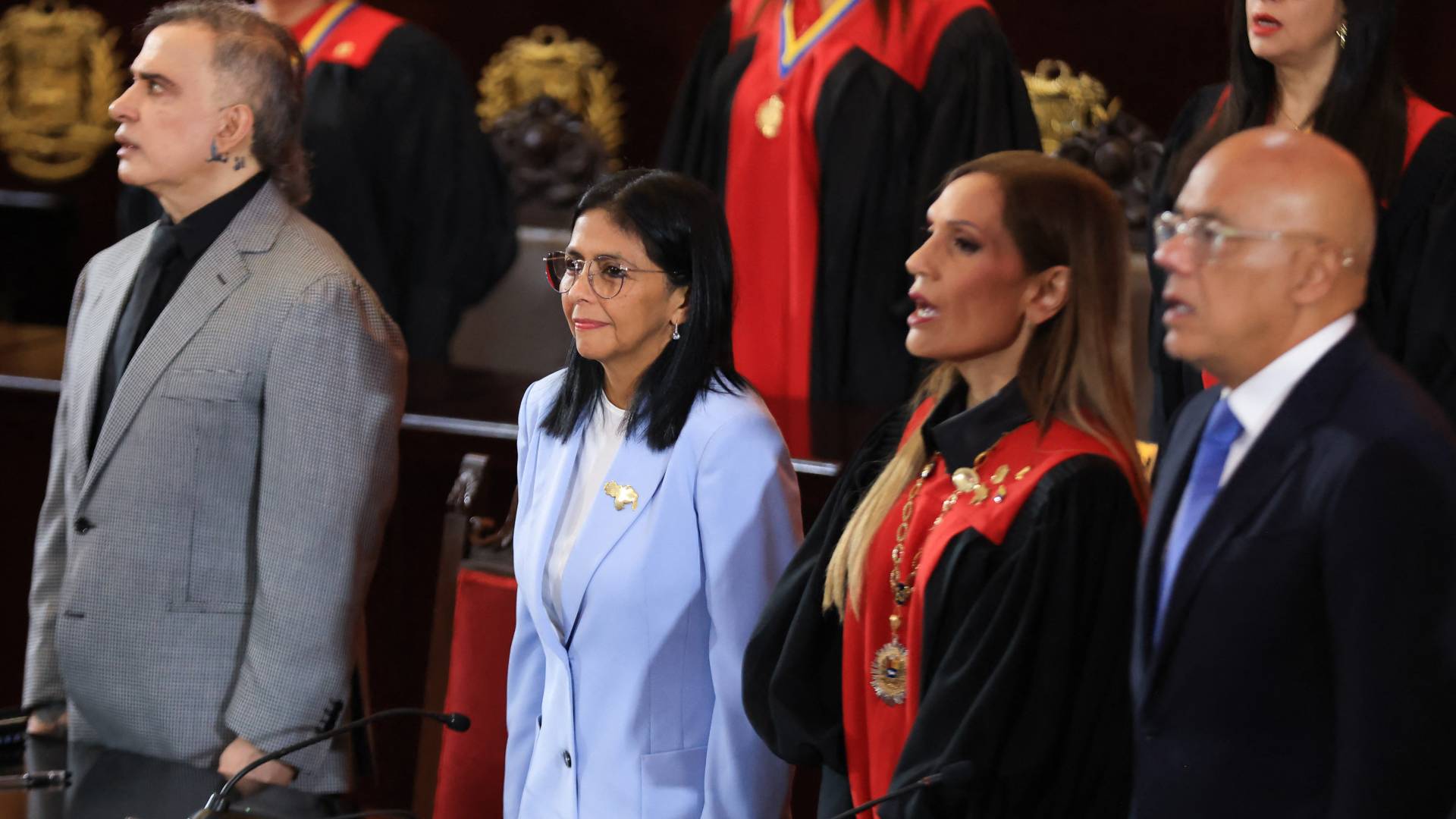 رئيسة فنزويلا بالوكالة ديلسي رودريغيز