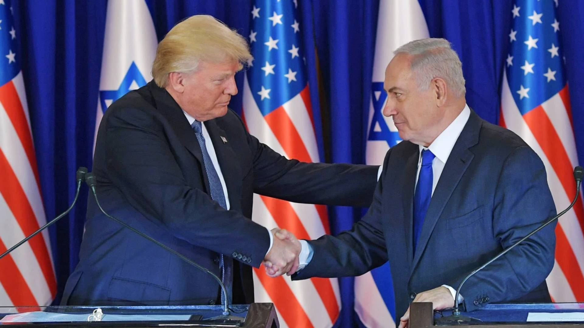 الرئيس الأمريكي دونالد ترمب ورئيس وزراء الاحتلال بنيامين نتنياهو