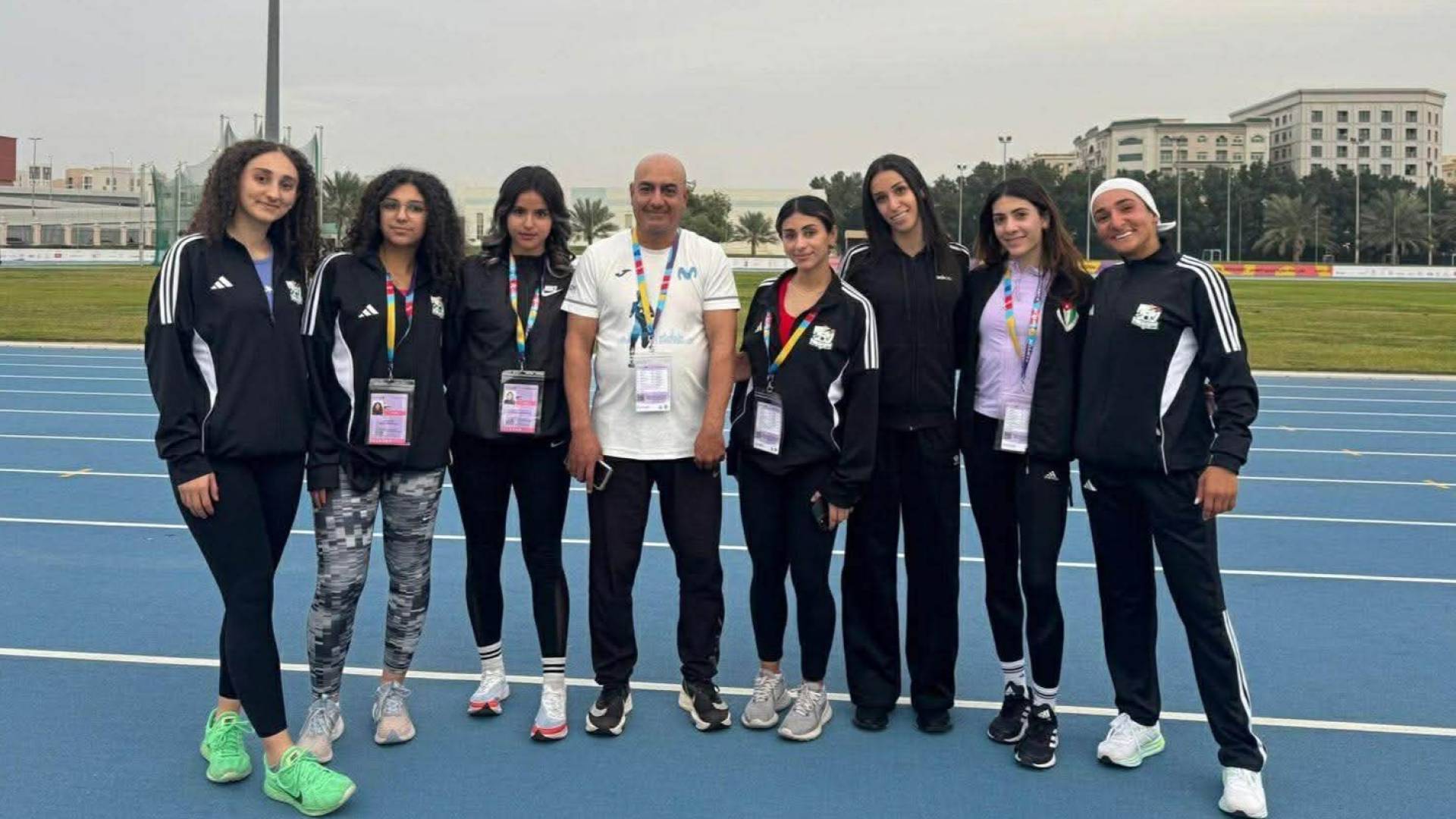 لاعبات نادي القادسية