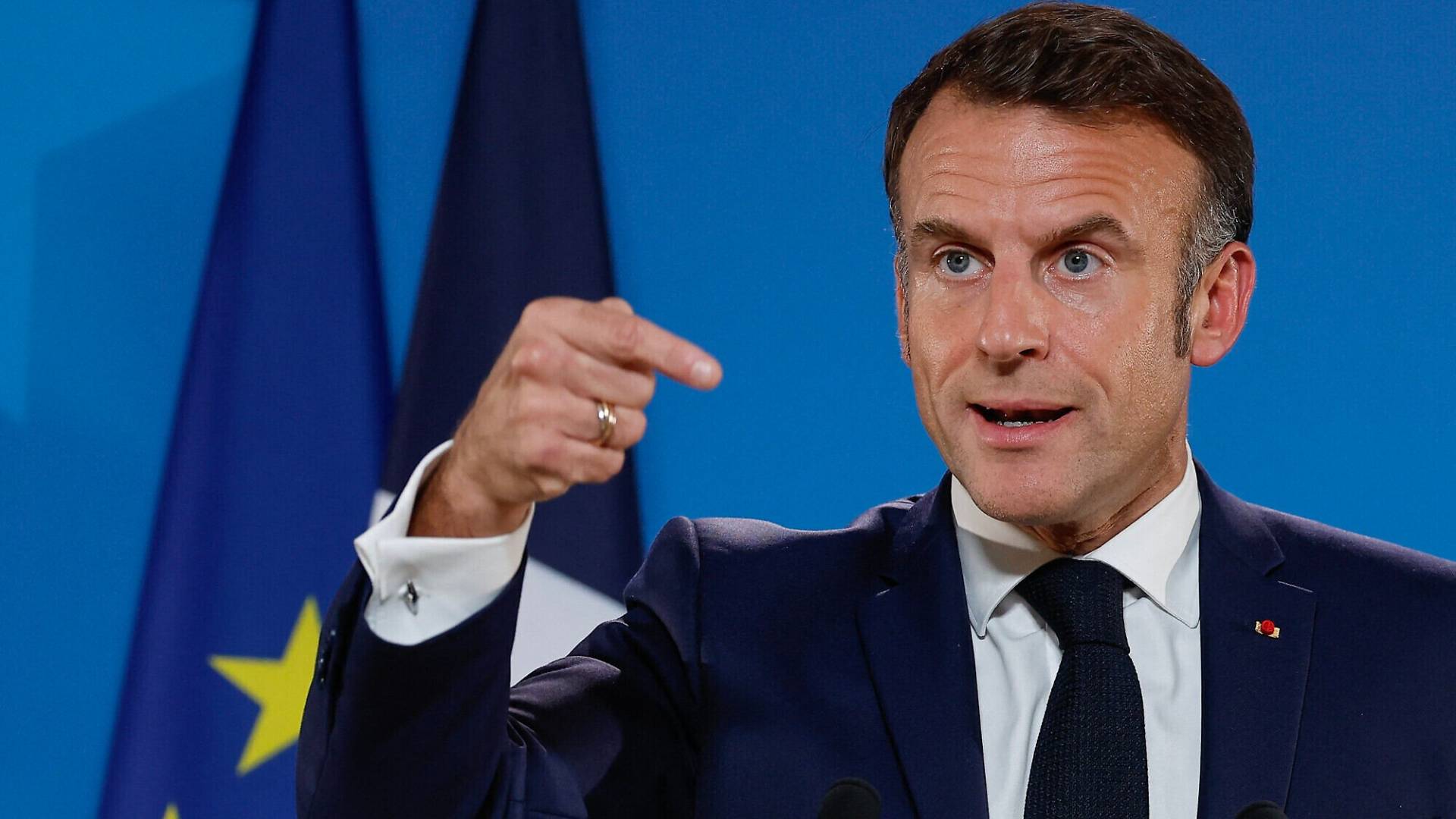 الرئيس الفرنسي ايمانويل ماكرون