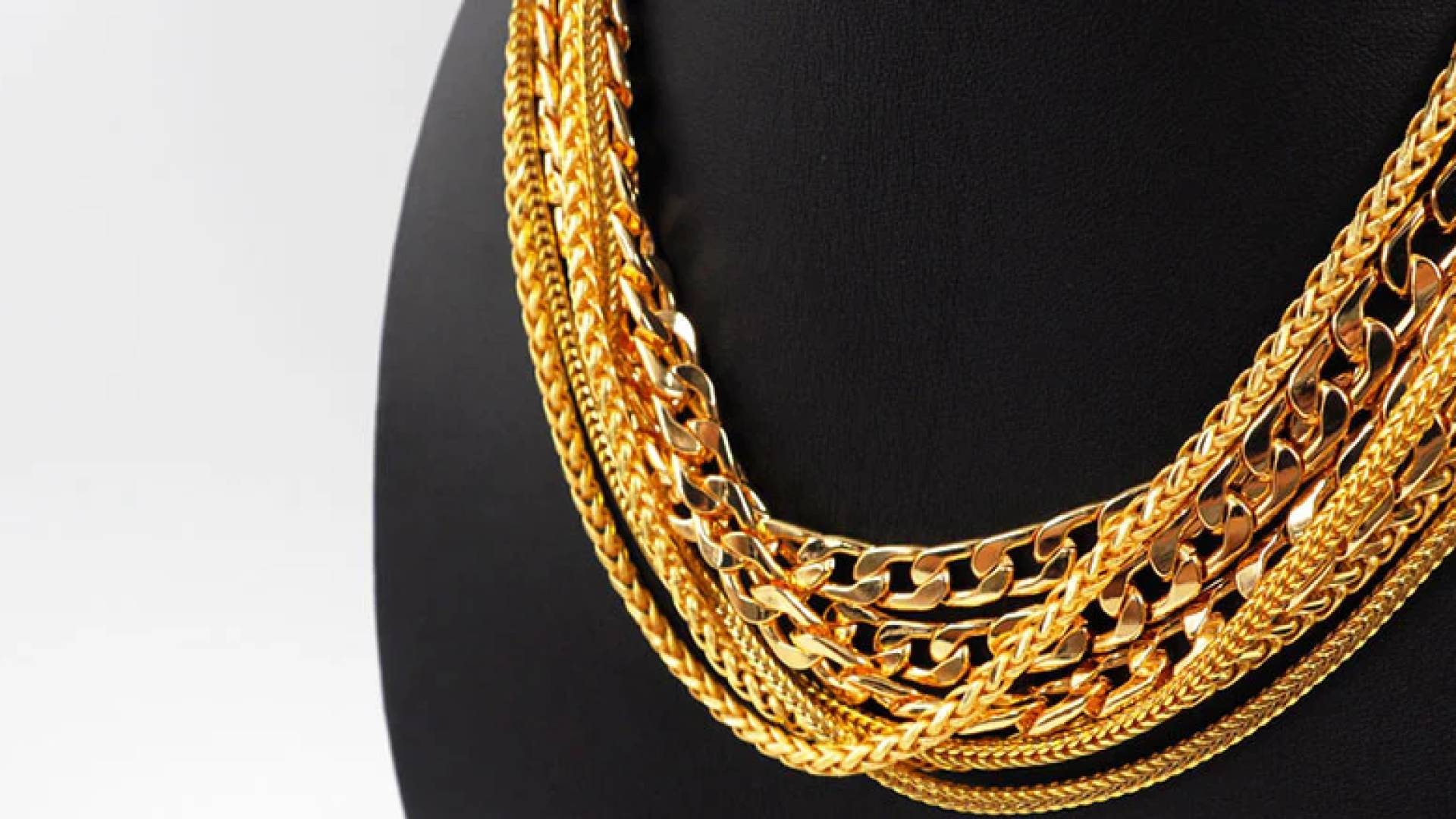 سلاسل ذهب