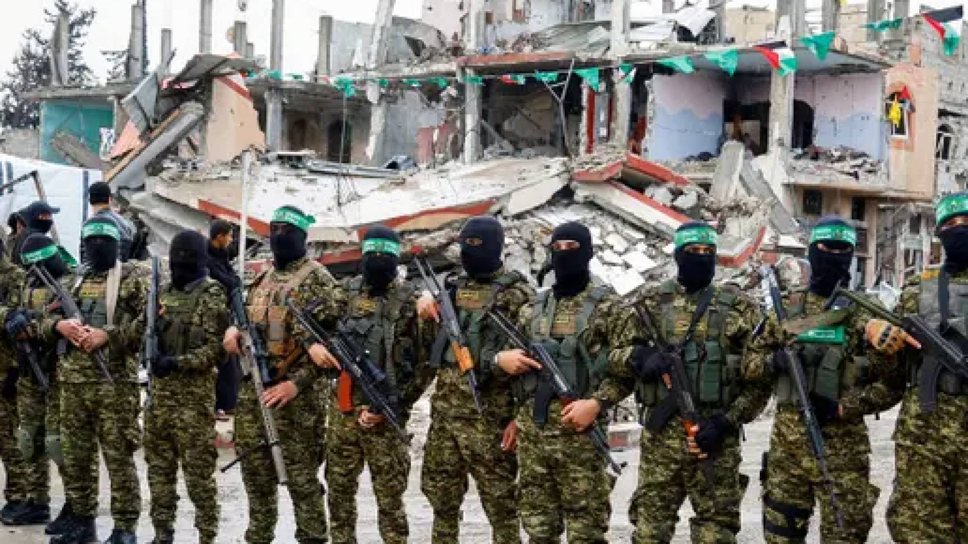 عناصر من كتائب القسام الجناح العسكري لحركة حماس