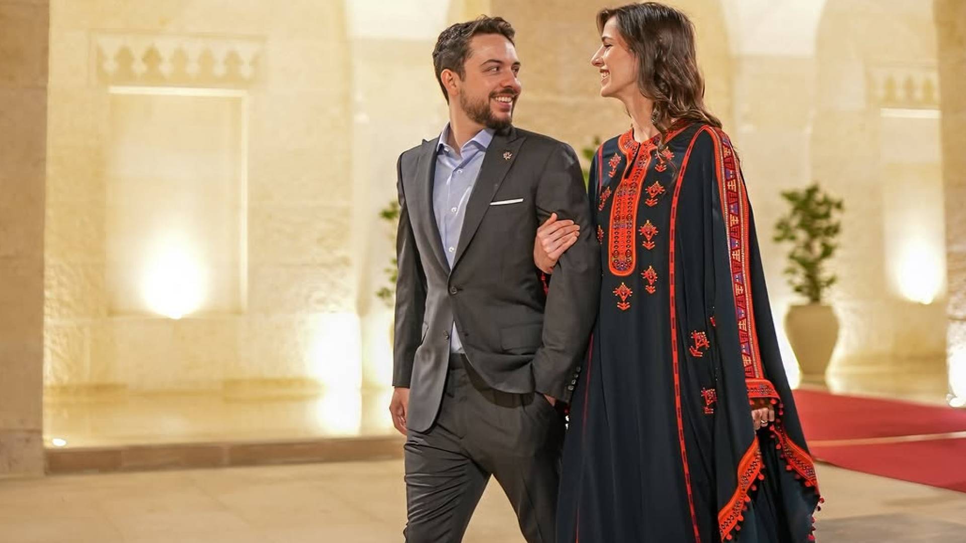 ولي العهد الأمير حسين والأميرة رجوة