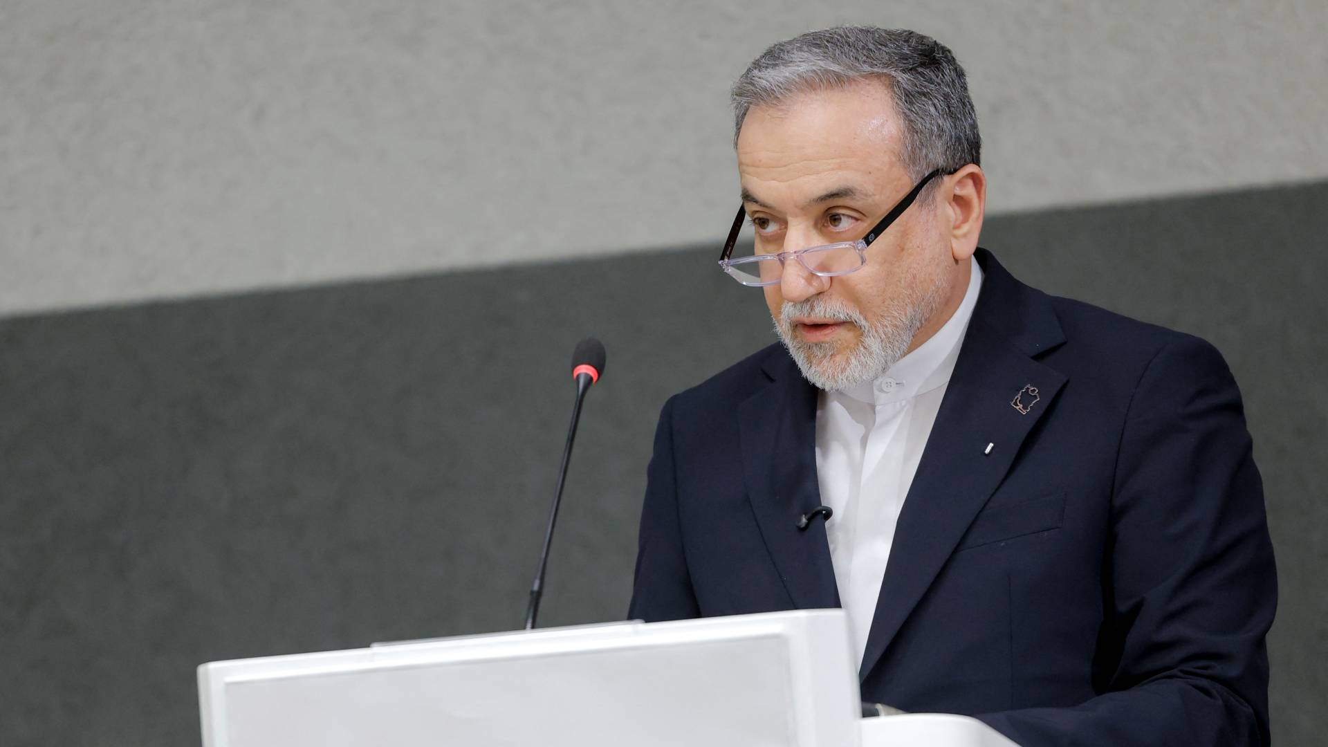 وزير الخارجية الإيراني