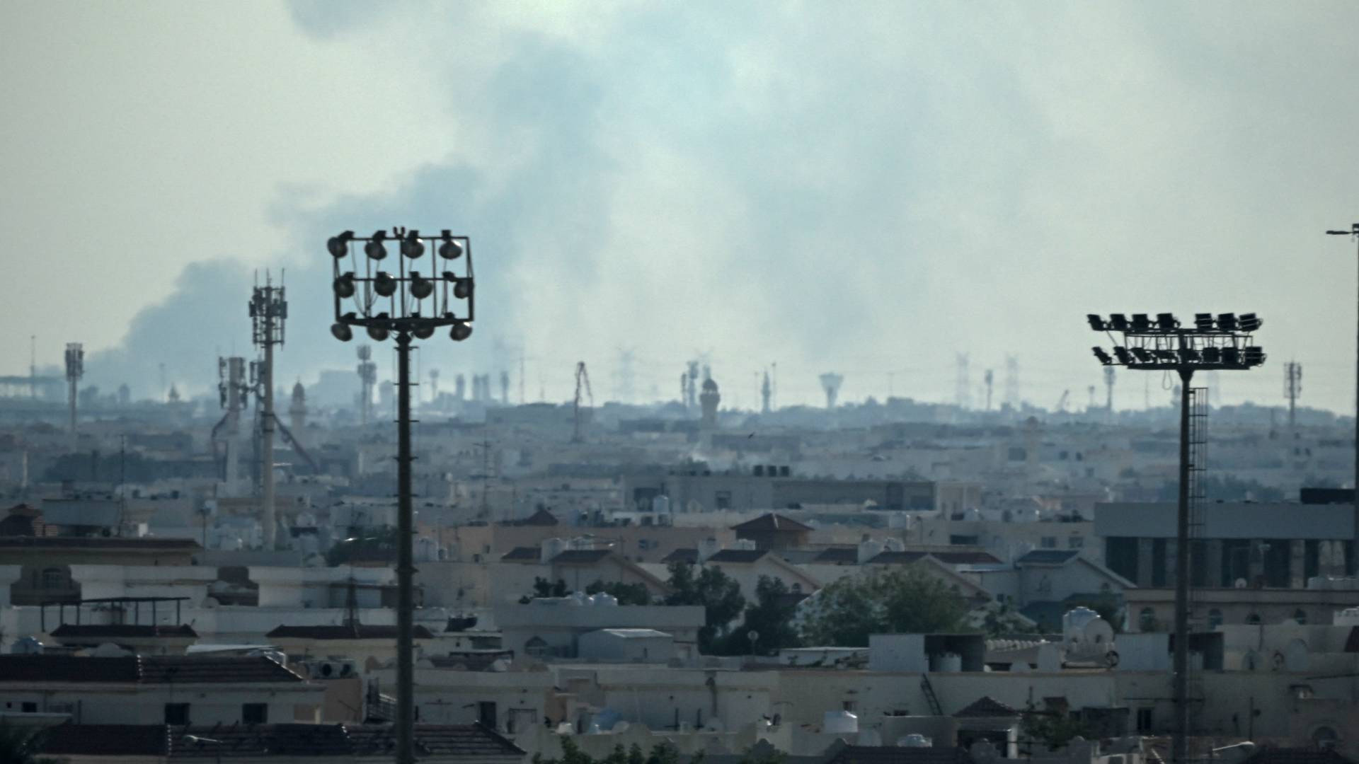 قصف إيراني على قطر