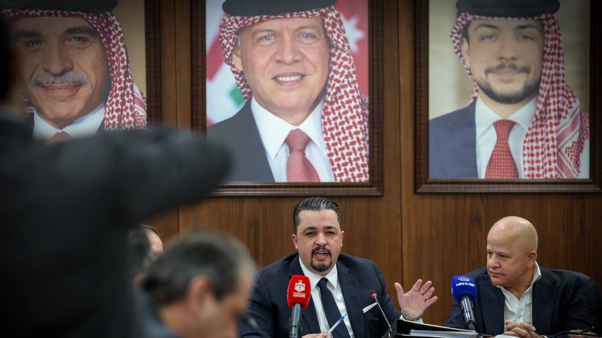 خلال الاجتماع الذي عقدته لجنة العمل والتنمية الاجتماعية والسكان النيابية