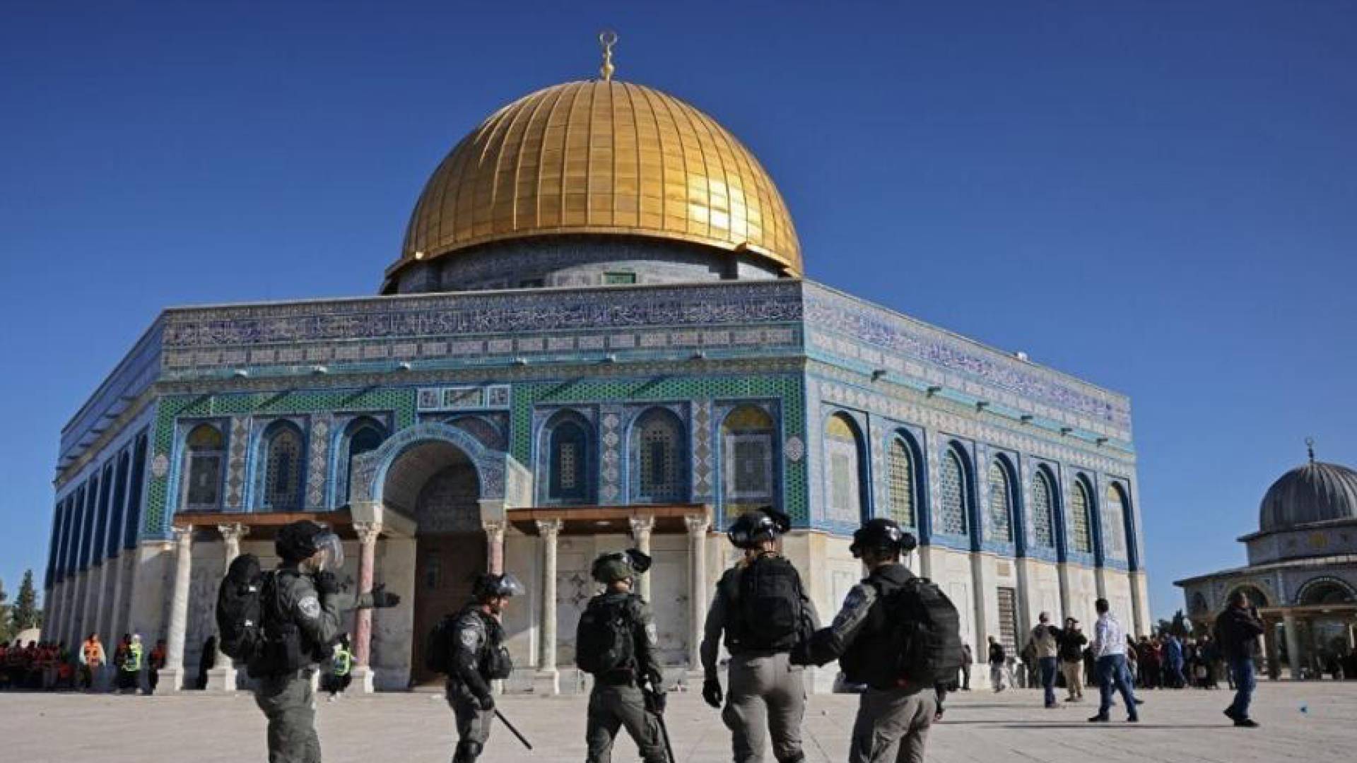 اعتداءات الاحتلال في المسجد الأقصى