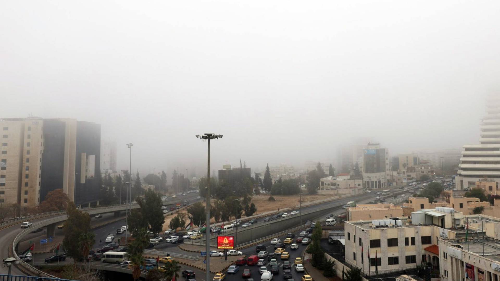 صورة أرشيفية لمنخفض جوي في عمان