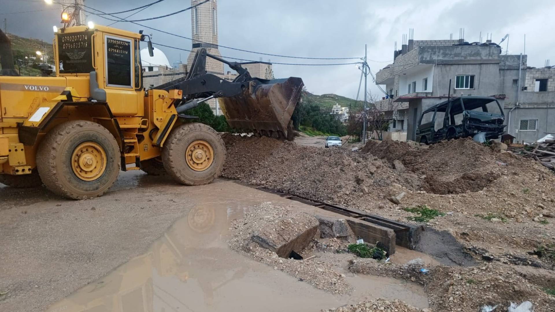 الأمن العام يحذر من سيول الجنوب الجارفة ويدعو السائقين لأعلى درجات الحيطة