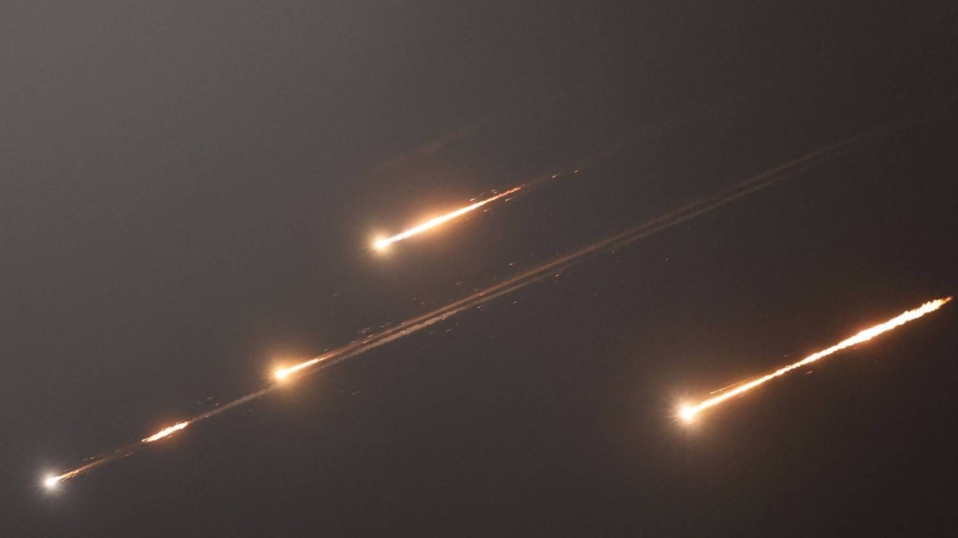 صواريخ تم اطلاقها من جنوب لبنان باتجاه الأراضي المحتلة - أرشيفية