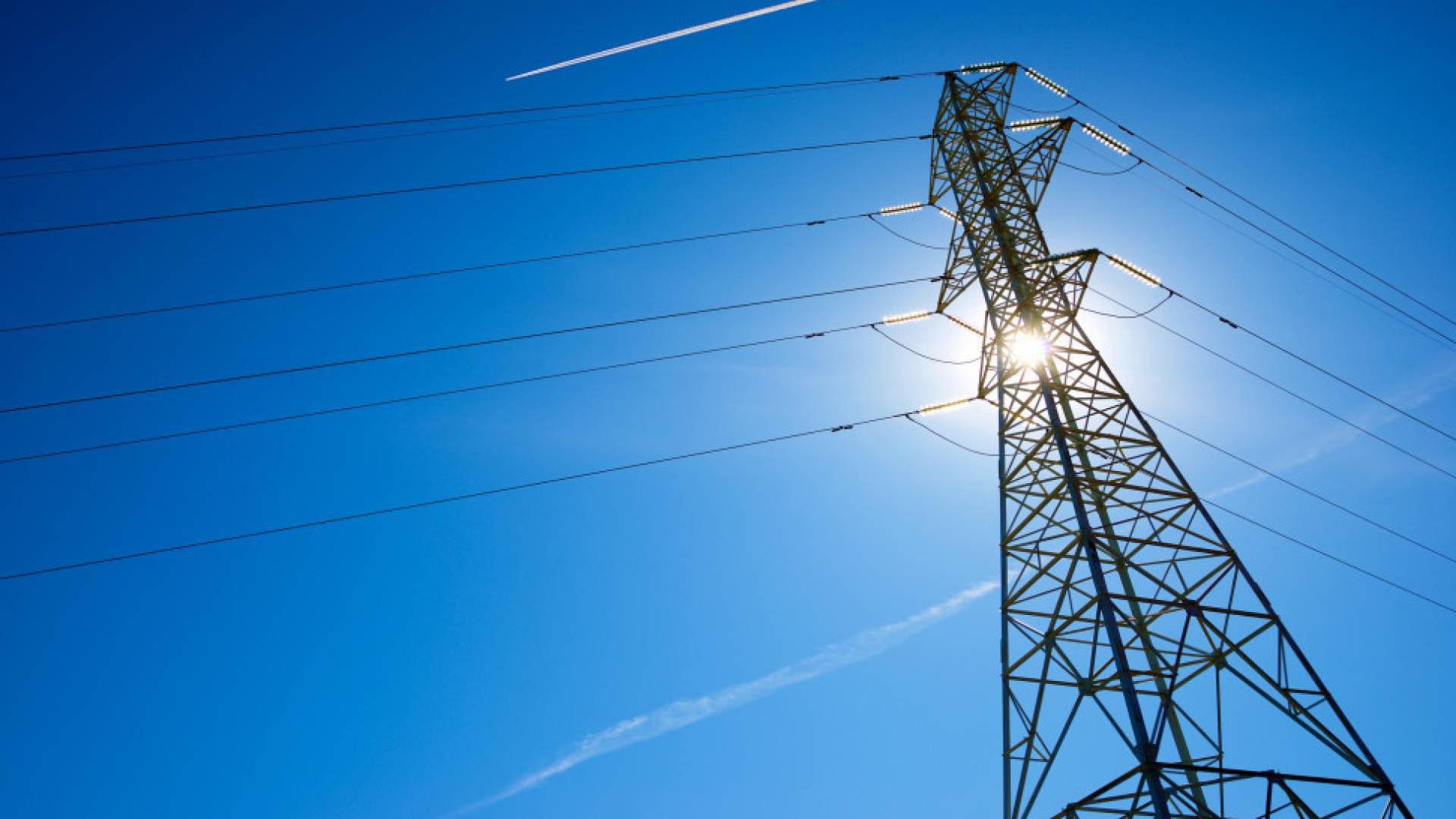 برج لنقل الطاقة الكهربائية