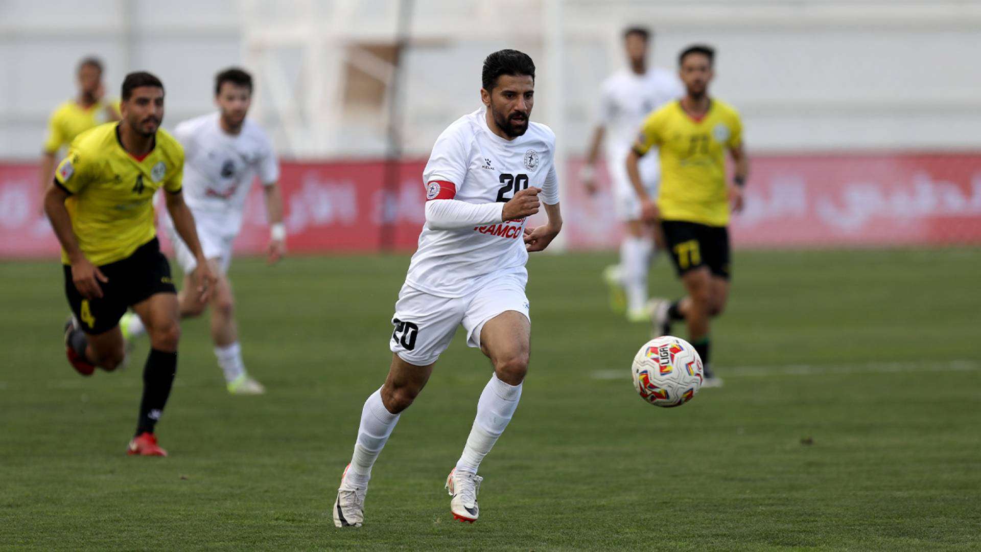 قائد فريق الرمثا حمزة الدردور