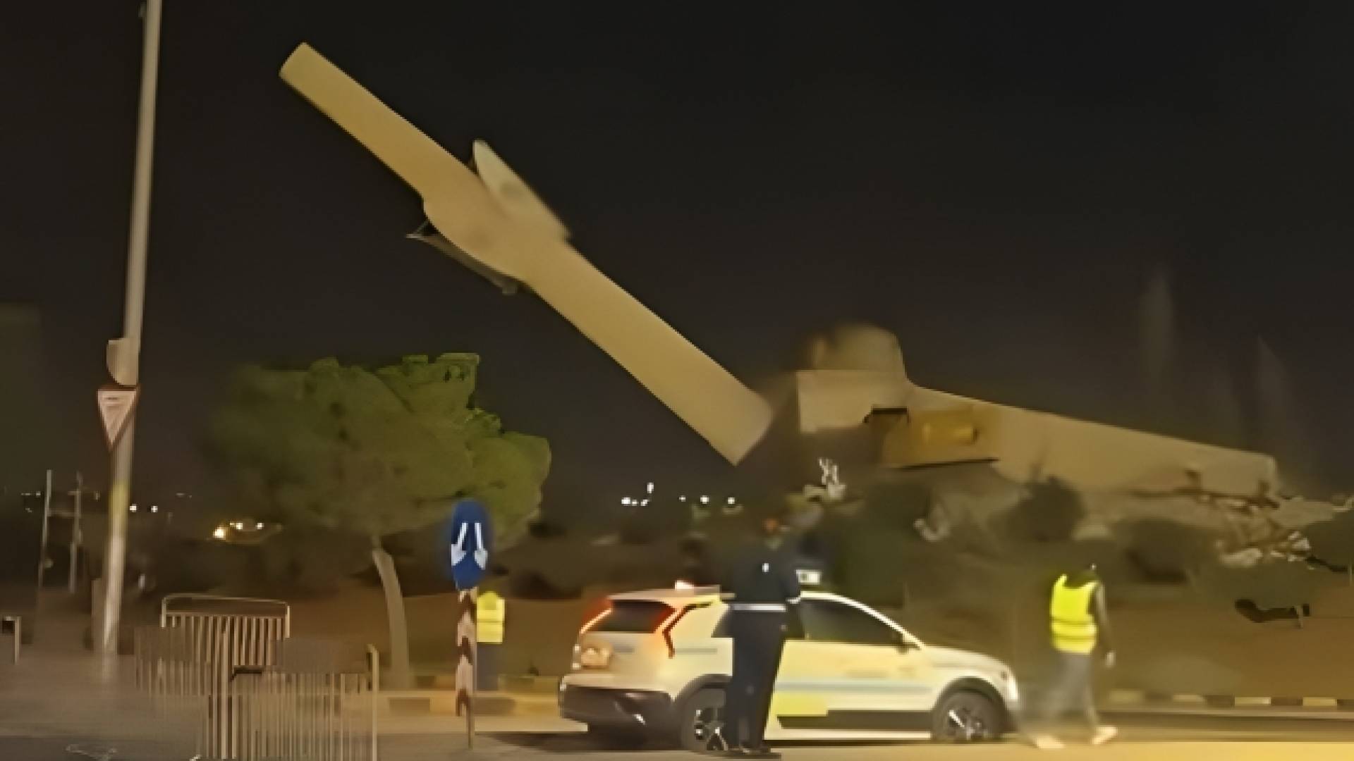 إزالة عمود التطبيقي