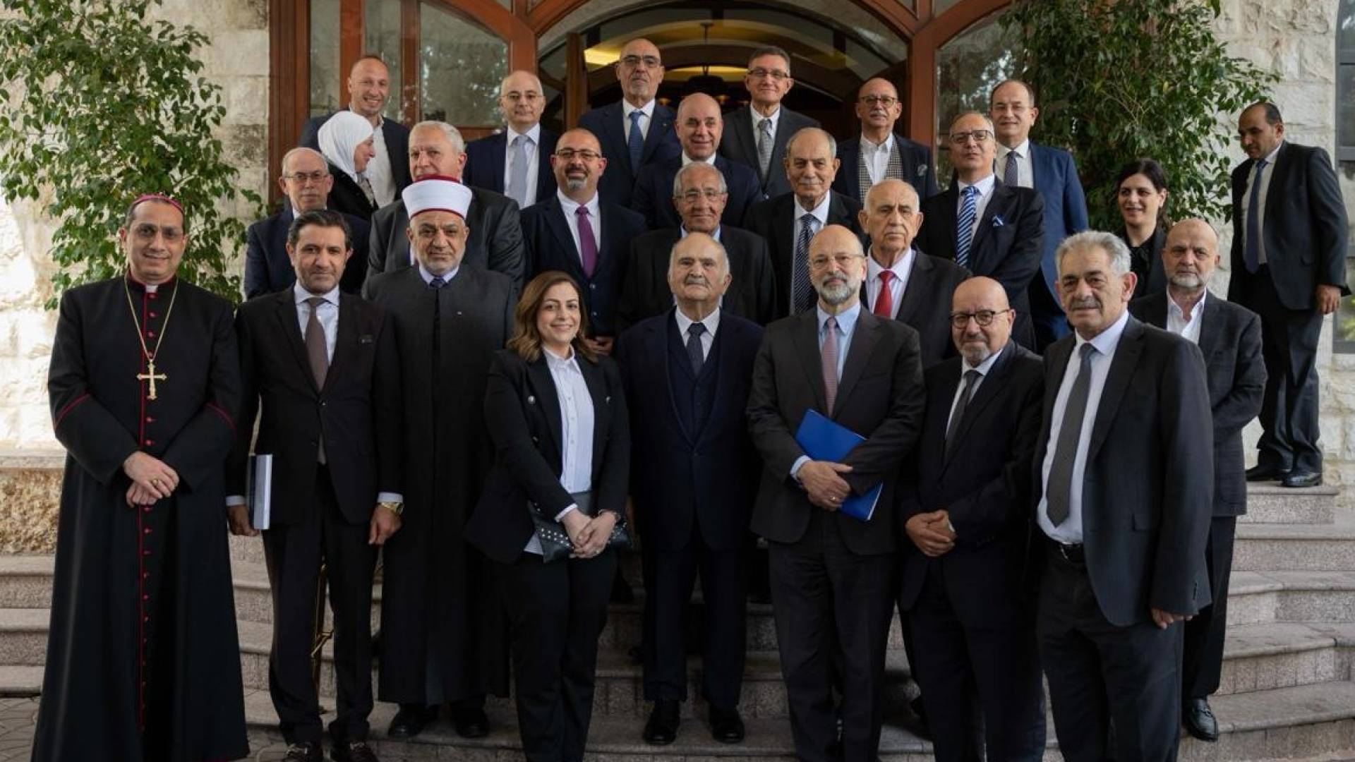 لقاء سمو الأمير الحسن مع وفد من المقدسيين